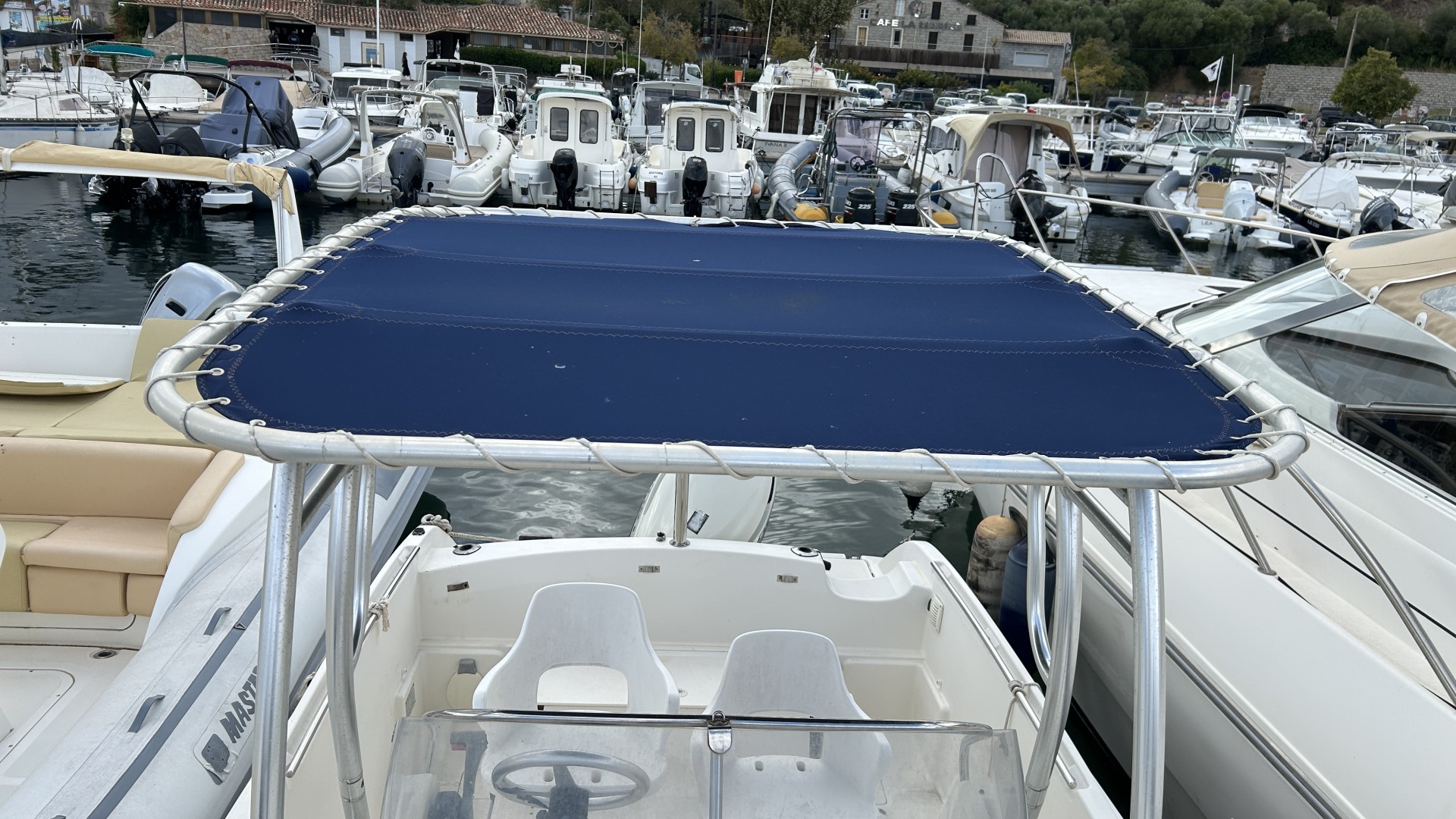 JEANNEAU - CAP CAMARAT 635CC à vendre