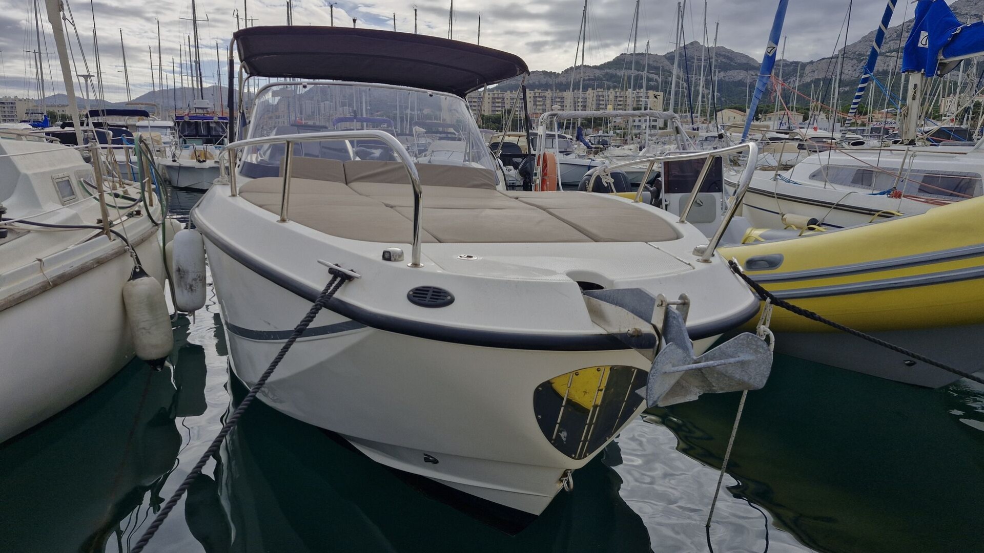 QUICKSILVER - 755 Sundeck à vendre