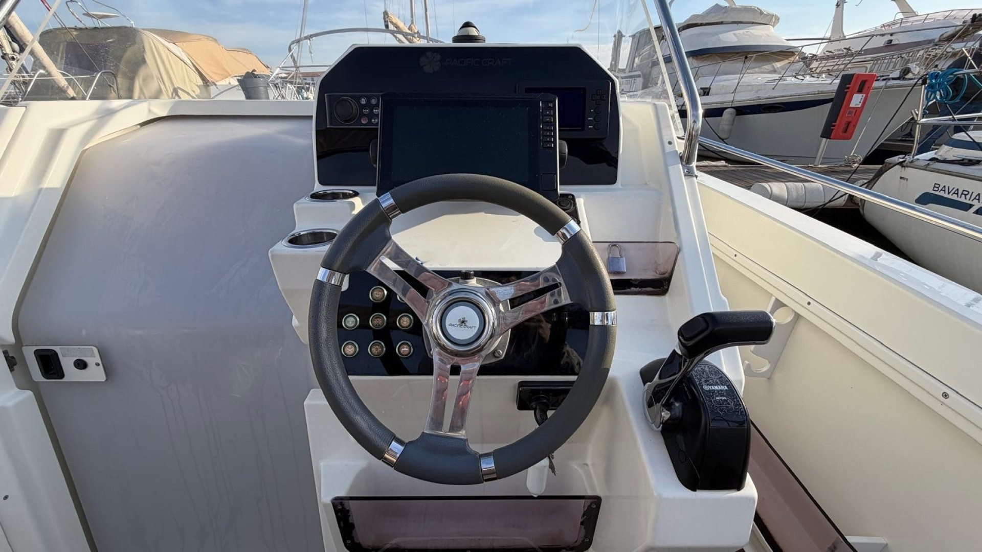 PACIFIC CRAFT - 750 à vendre