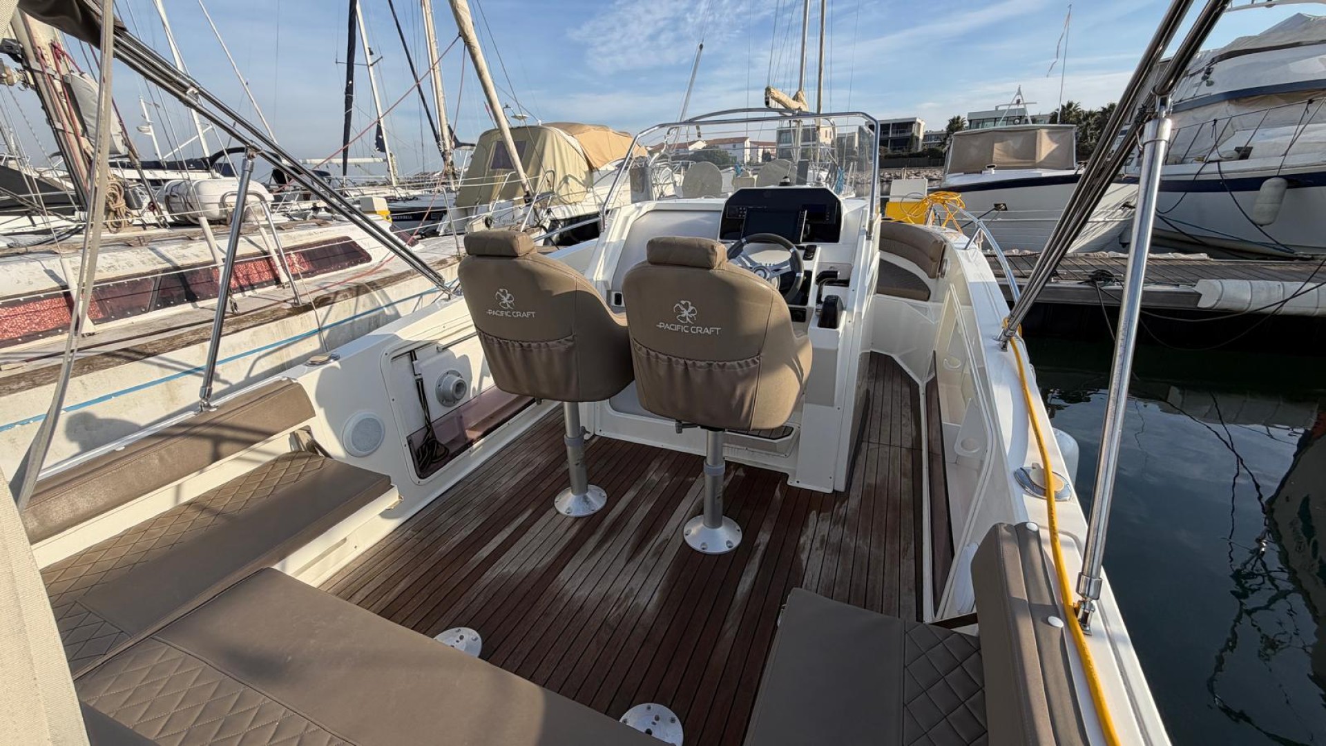 PACIFIC CRAFT - 750 à vendre