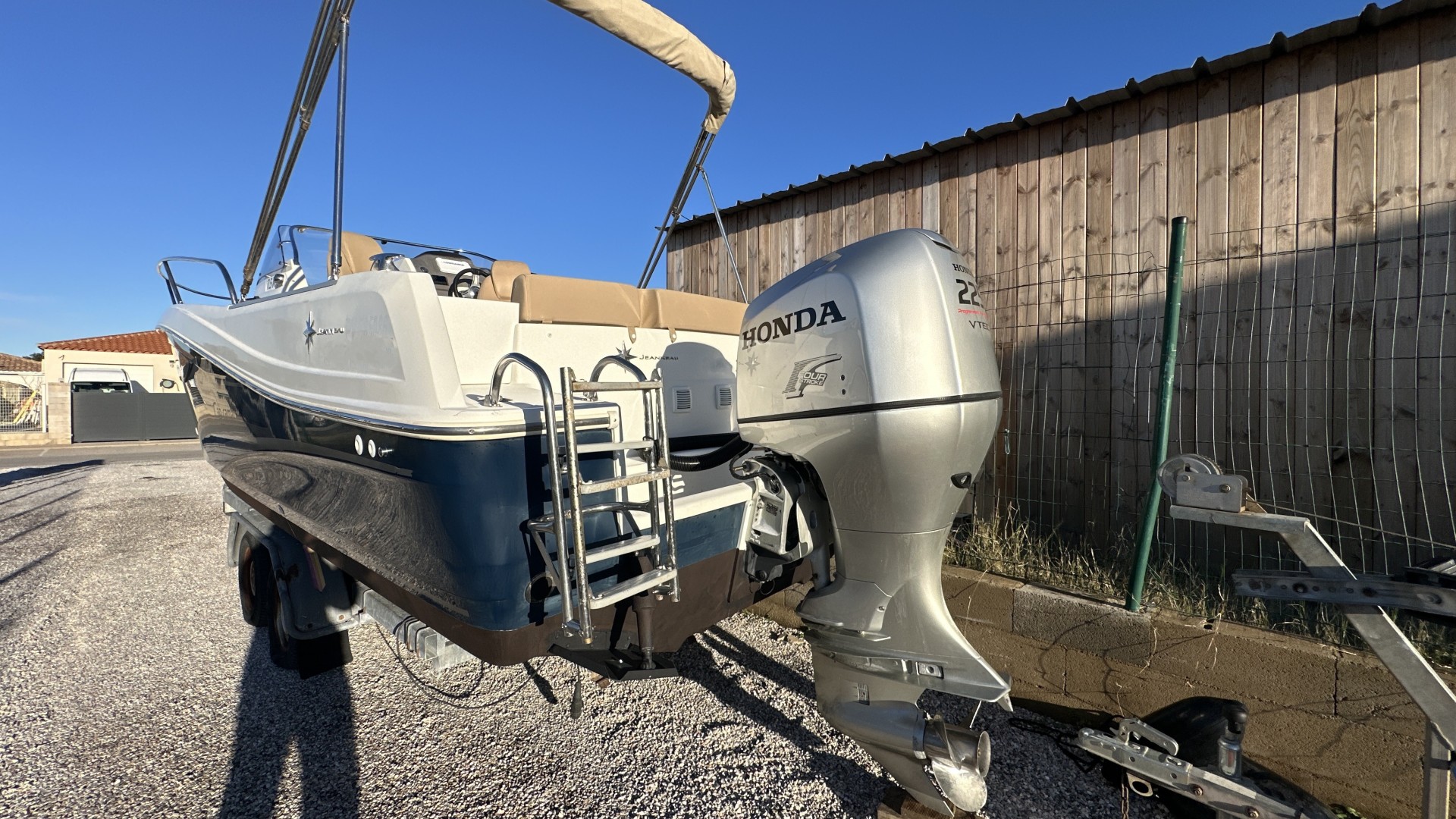 JEANNEAU - CAP CAMARAT 7.5 WA à vendre