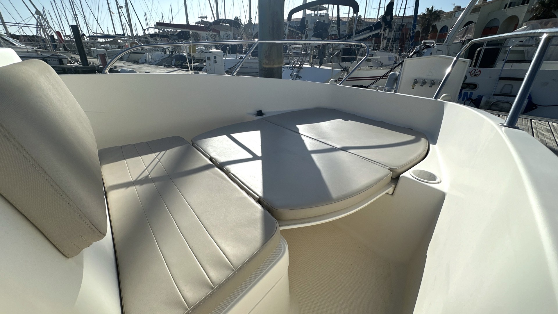 QUICKSILVER - ACTIV 535 OPEN à vendre
