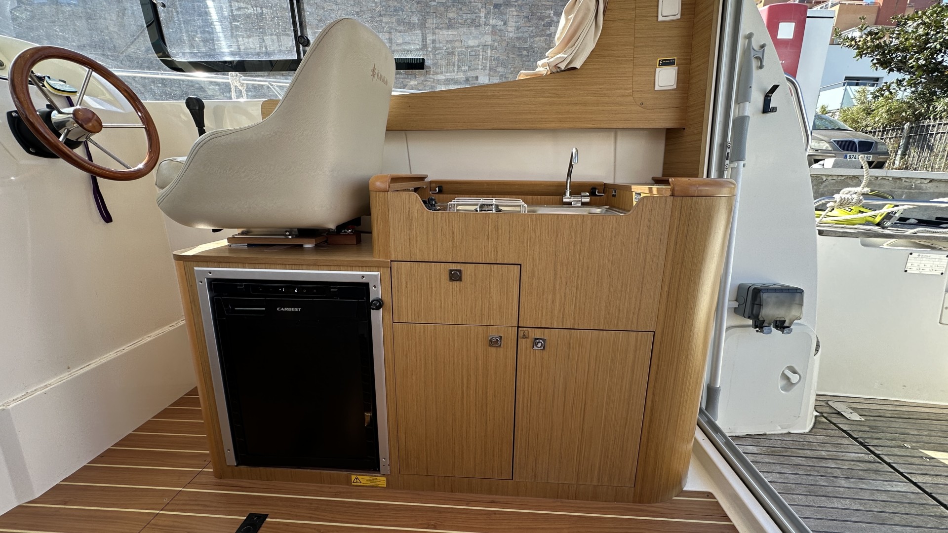 JEANNEAU - MERRY FISHER 8 à vendre