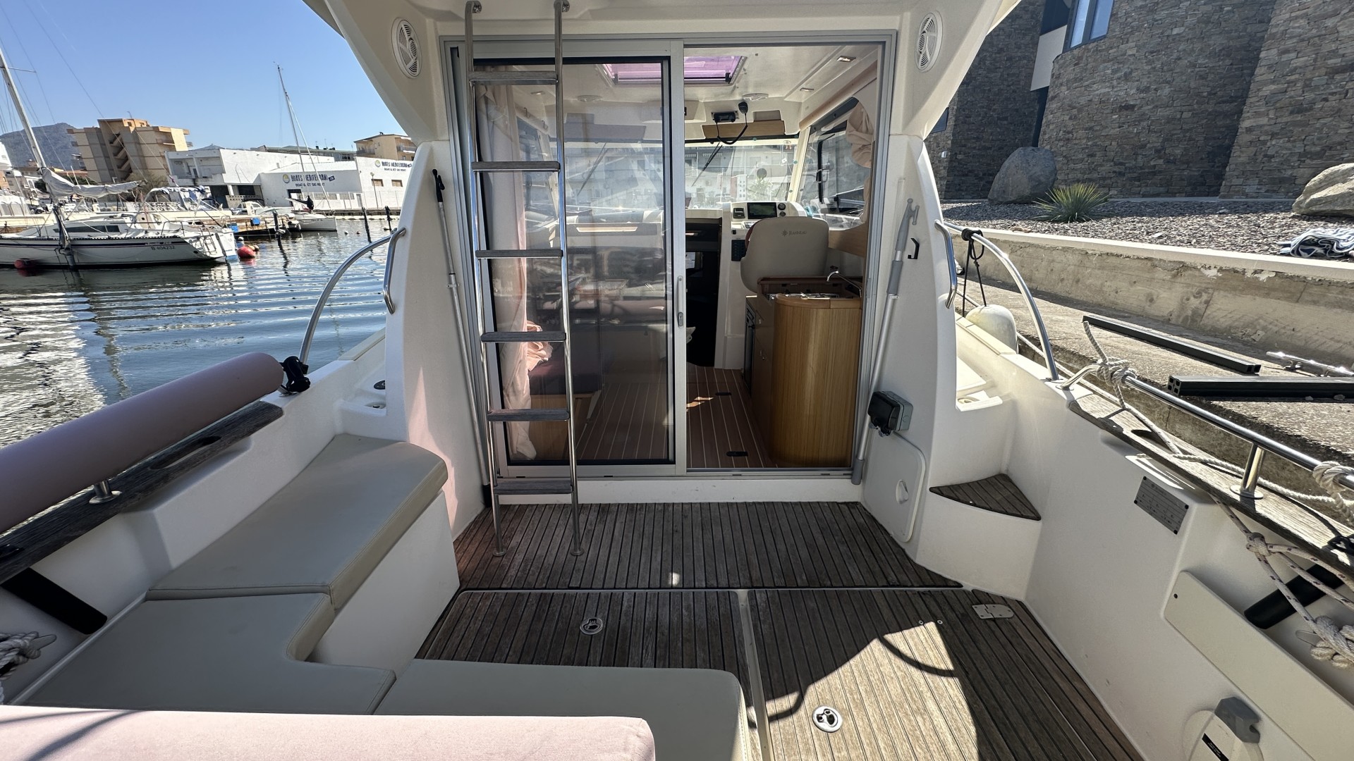 JEANNEAU - MERRY FISHER 8 à vendre