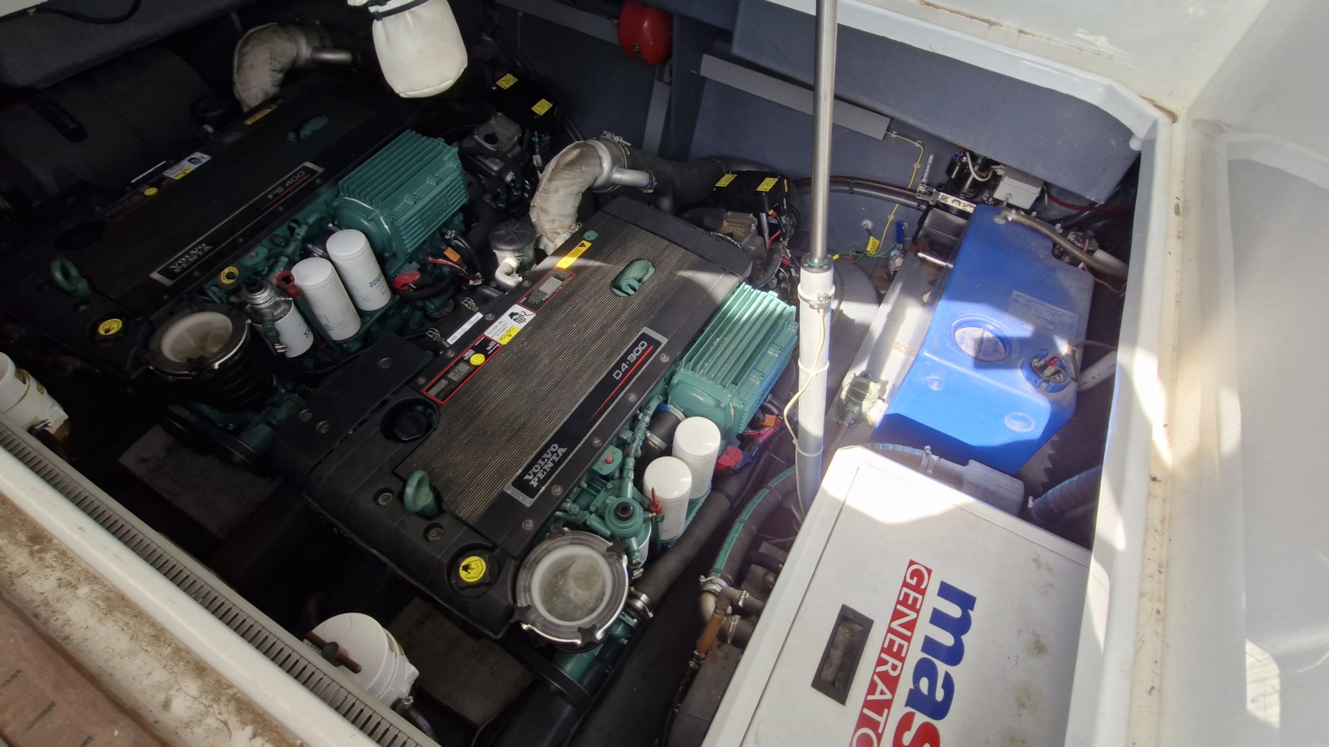 AIRON MARINE - AIRON 400 T-TOP à vendre