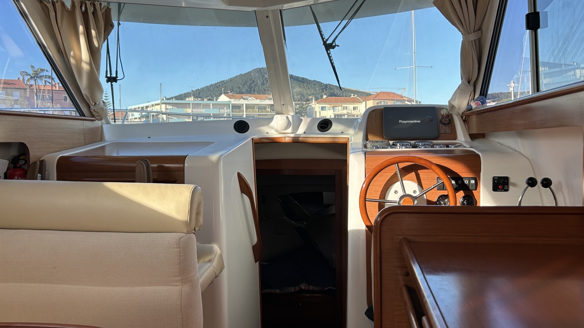 BENETEAU - ANTARES 10.80 à vendre
