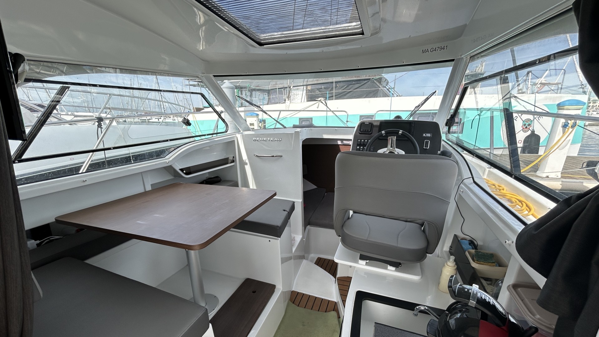BENETEAU - ANTARES 8 OB à vendre