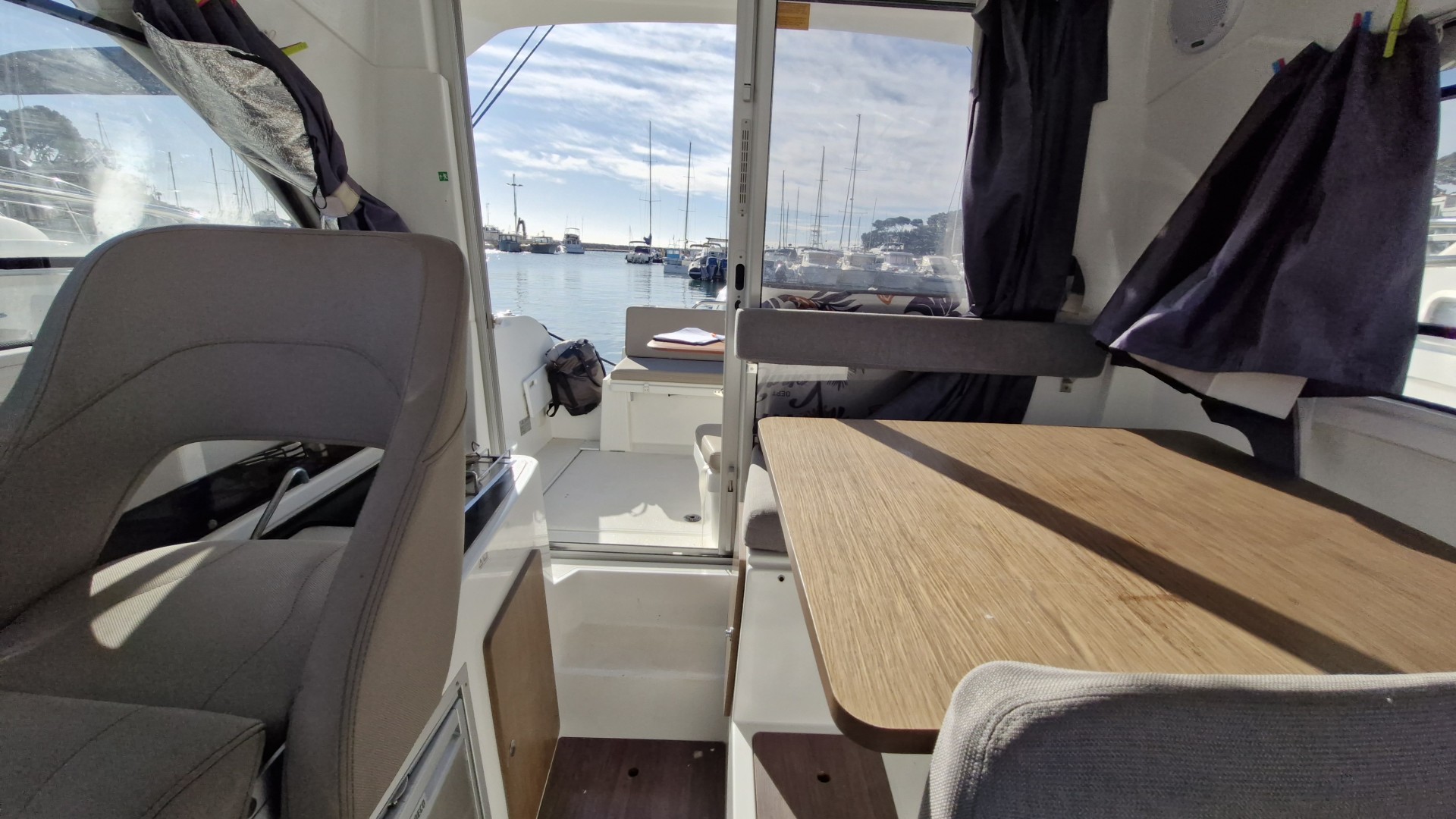 BENETEAU - ANTARES 8 OB à vendre
