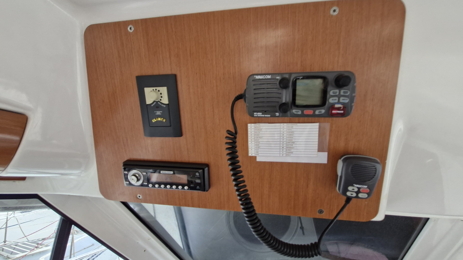 BENETEAU - ANTARES 9.80 à vendre