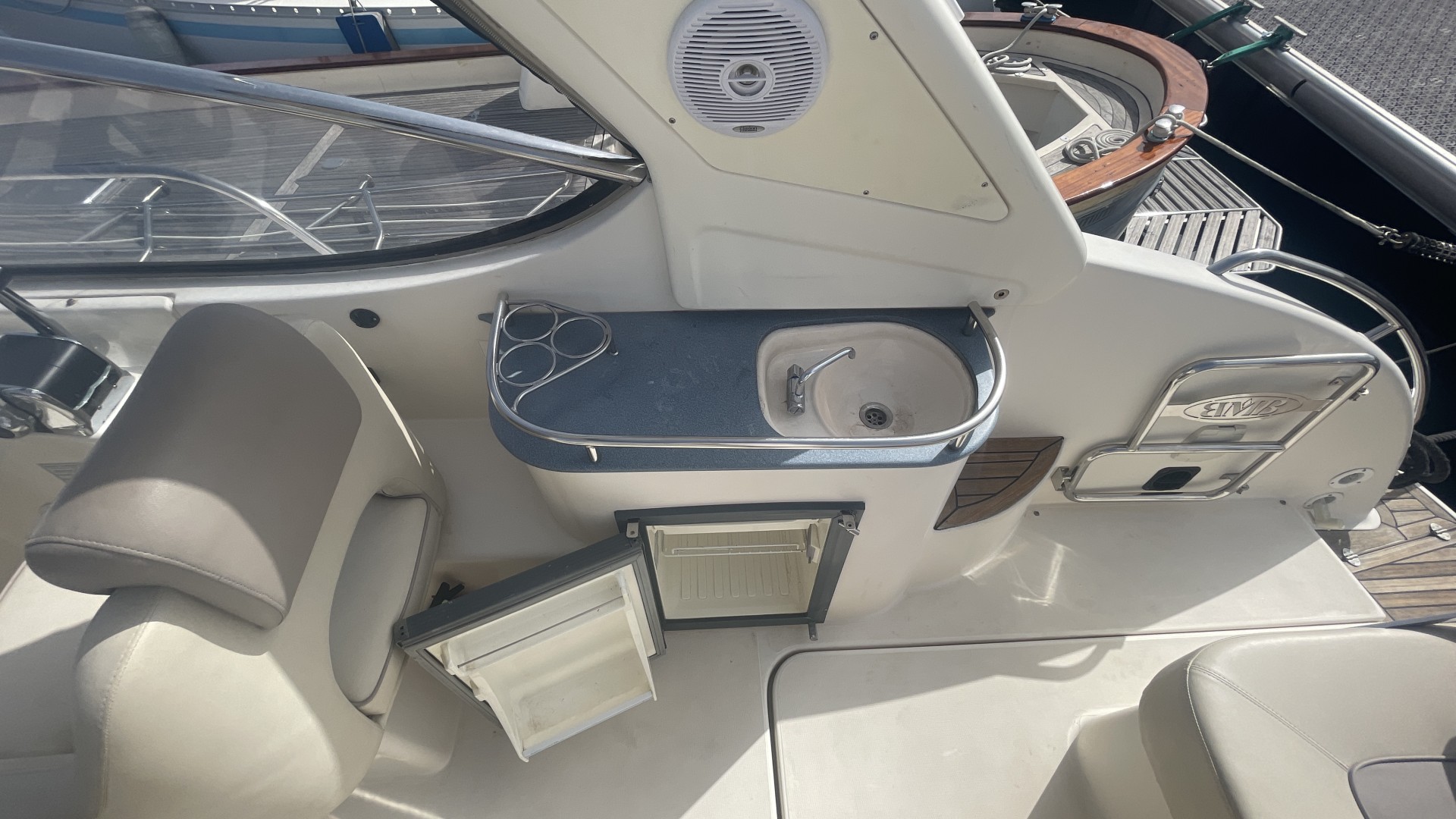 BAVARIA - 300 S à vendre