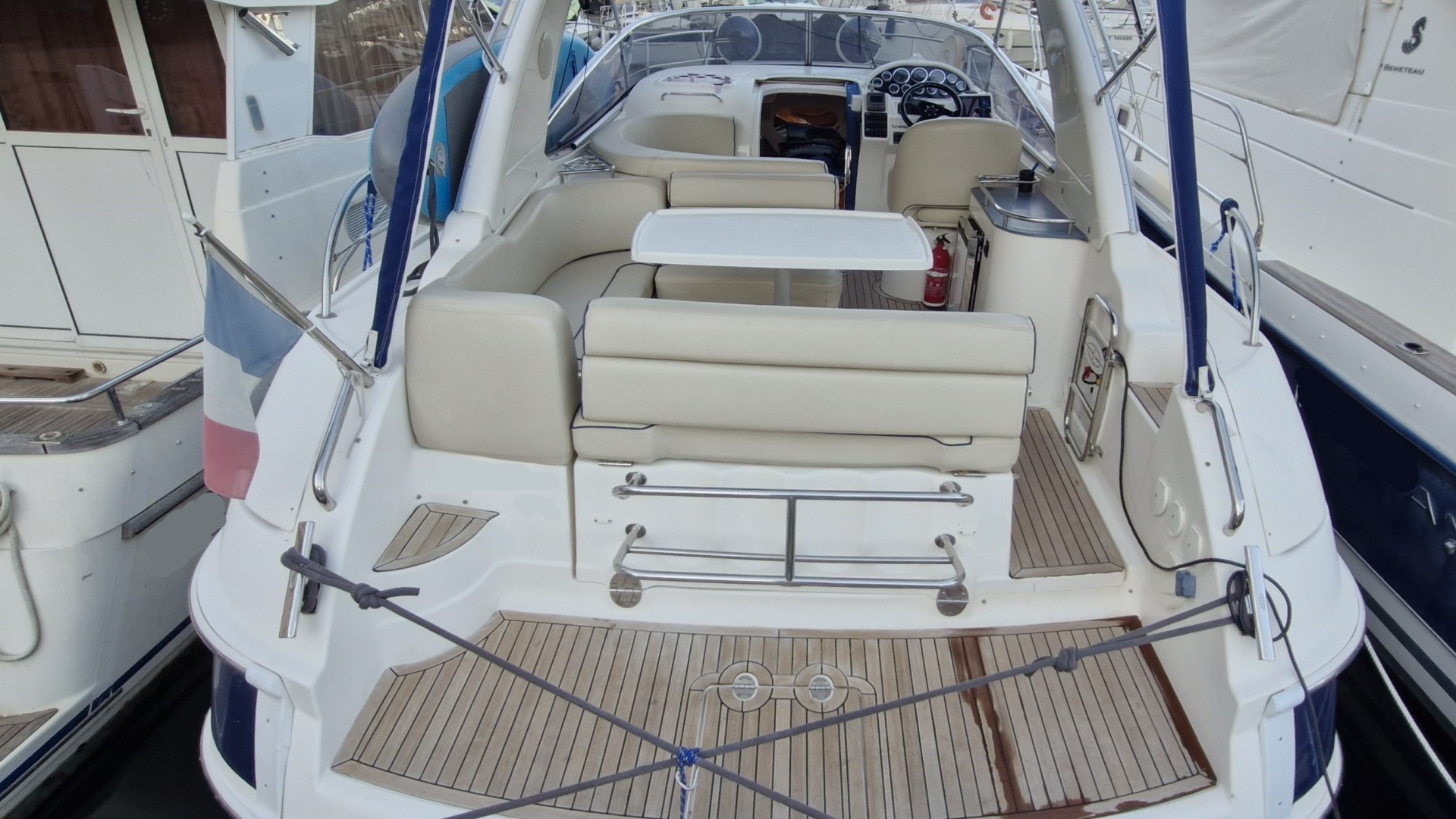 BAVARIA - 32 sport à vendre