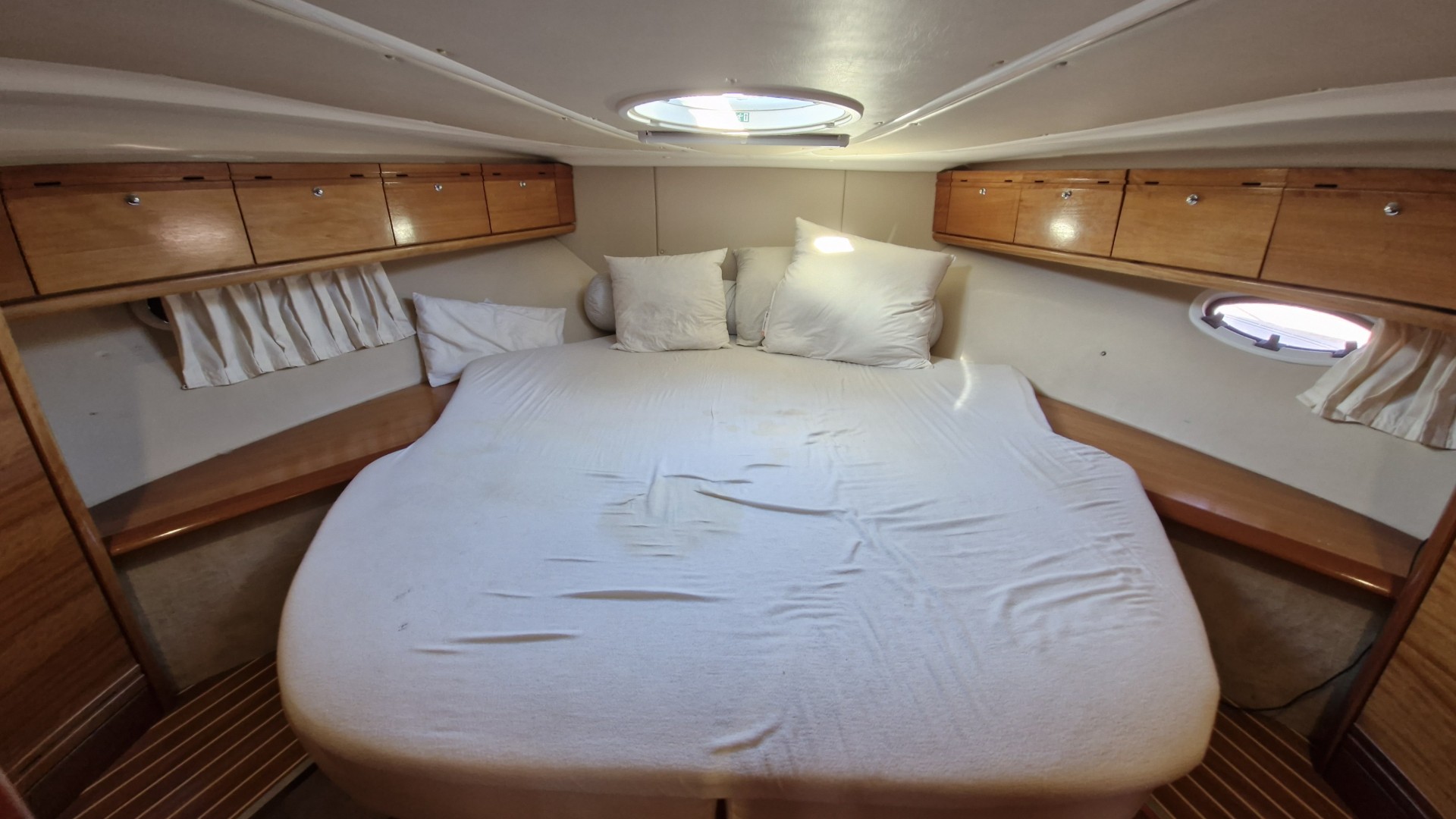 BAVARIA - 37 SPORT à vendre