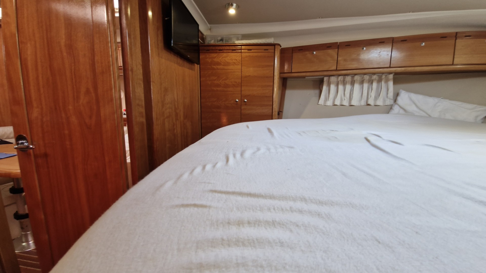 BAVARIA - 37 SPORT à vendre