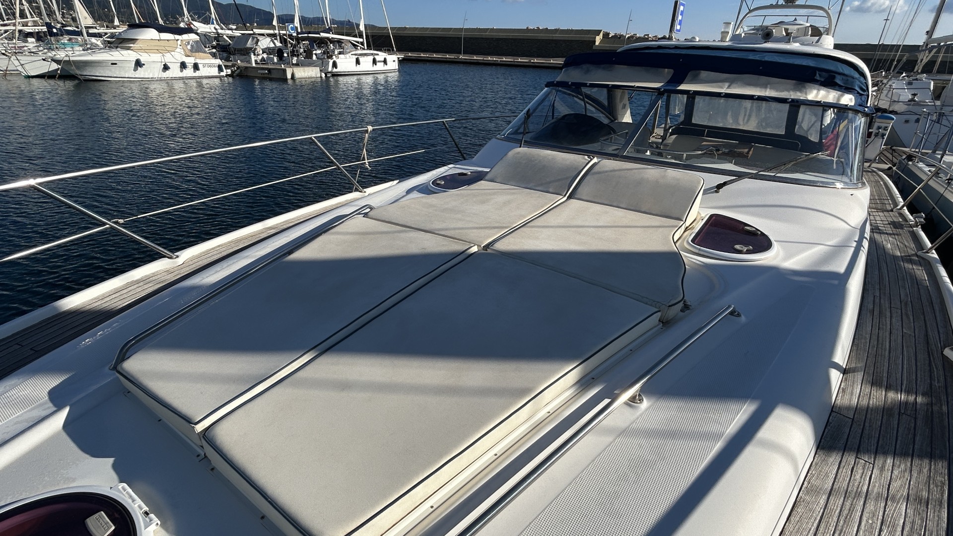 BAVARIA - 38 SPORT à vendre