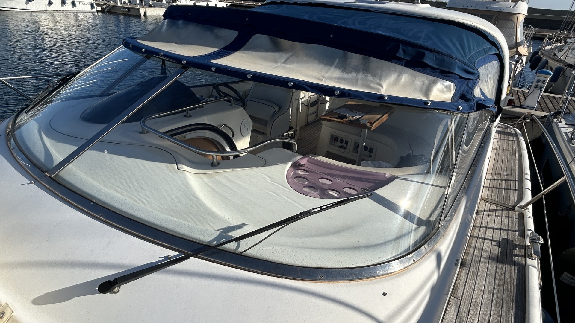 BAVARIA - 38 SPORT à vendre