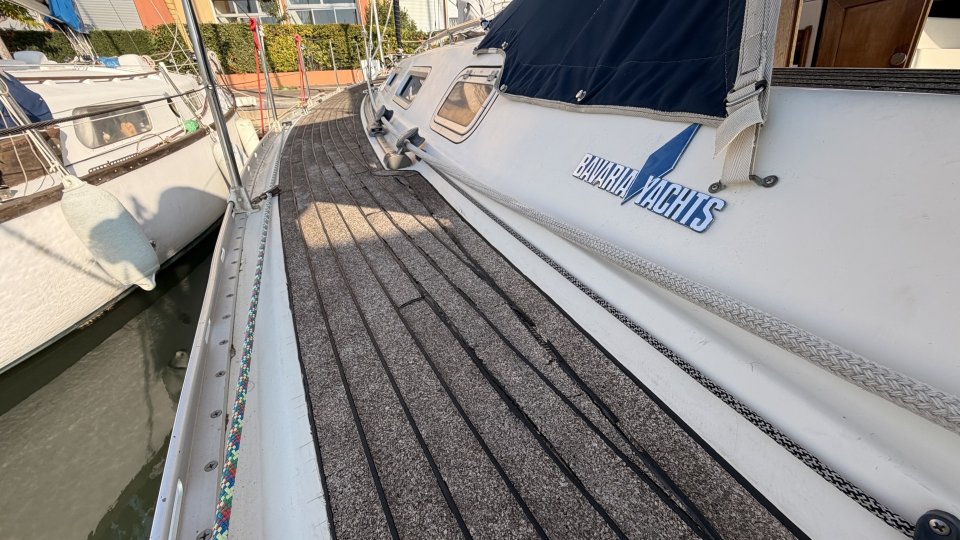 BAVARIA - 44 à vendre