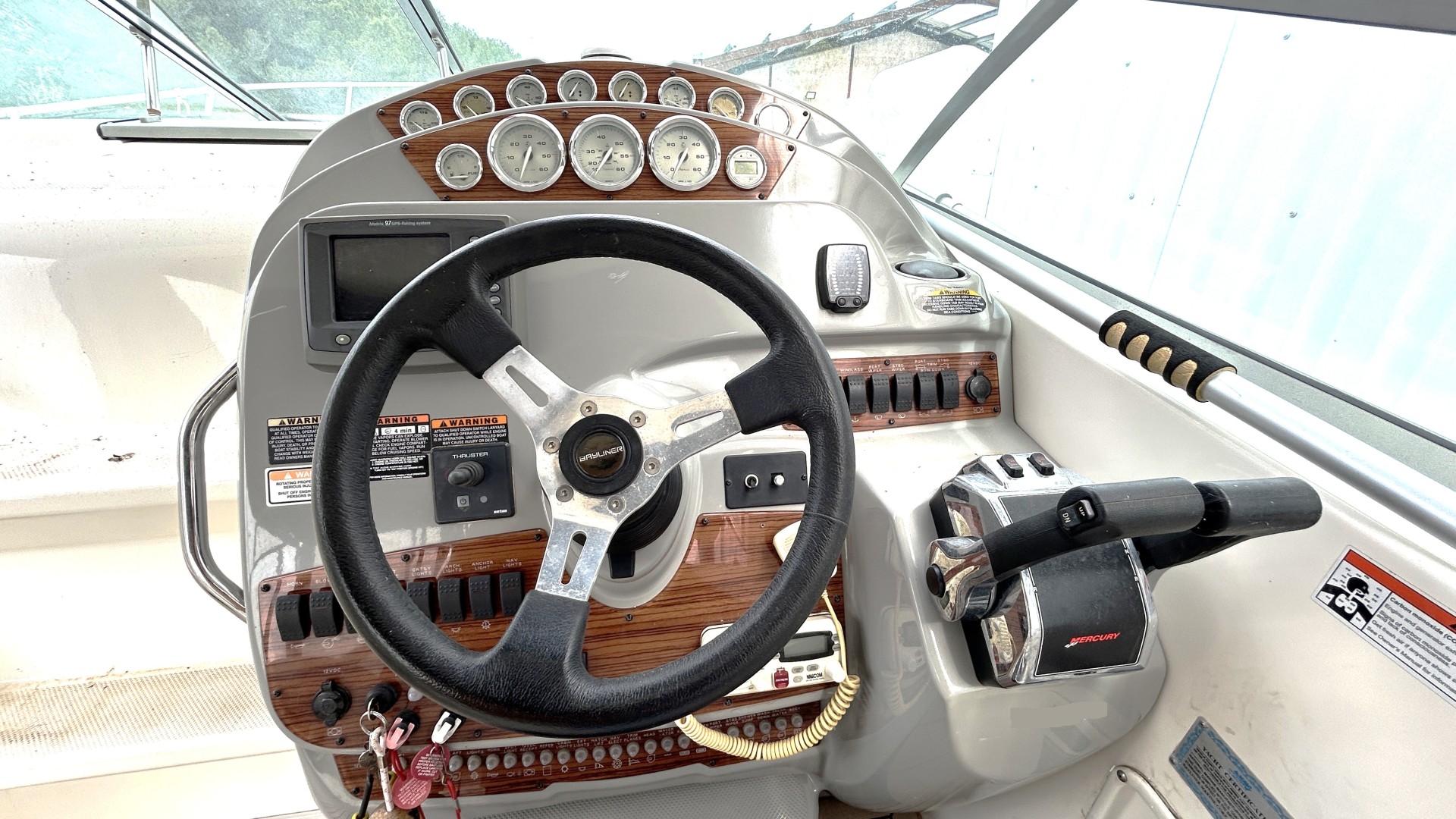 BAYLINER - 300SB à vendre