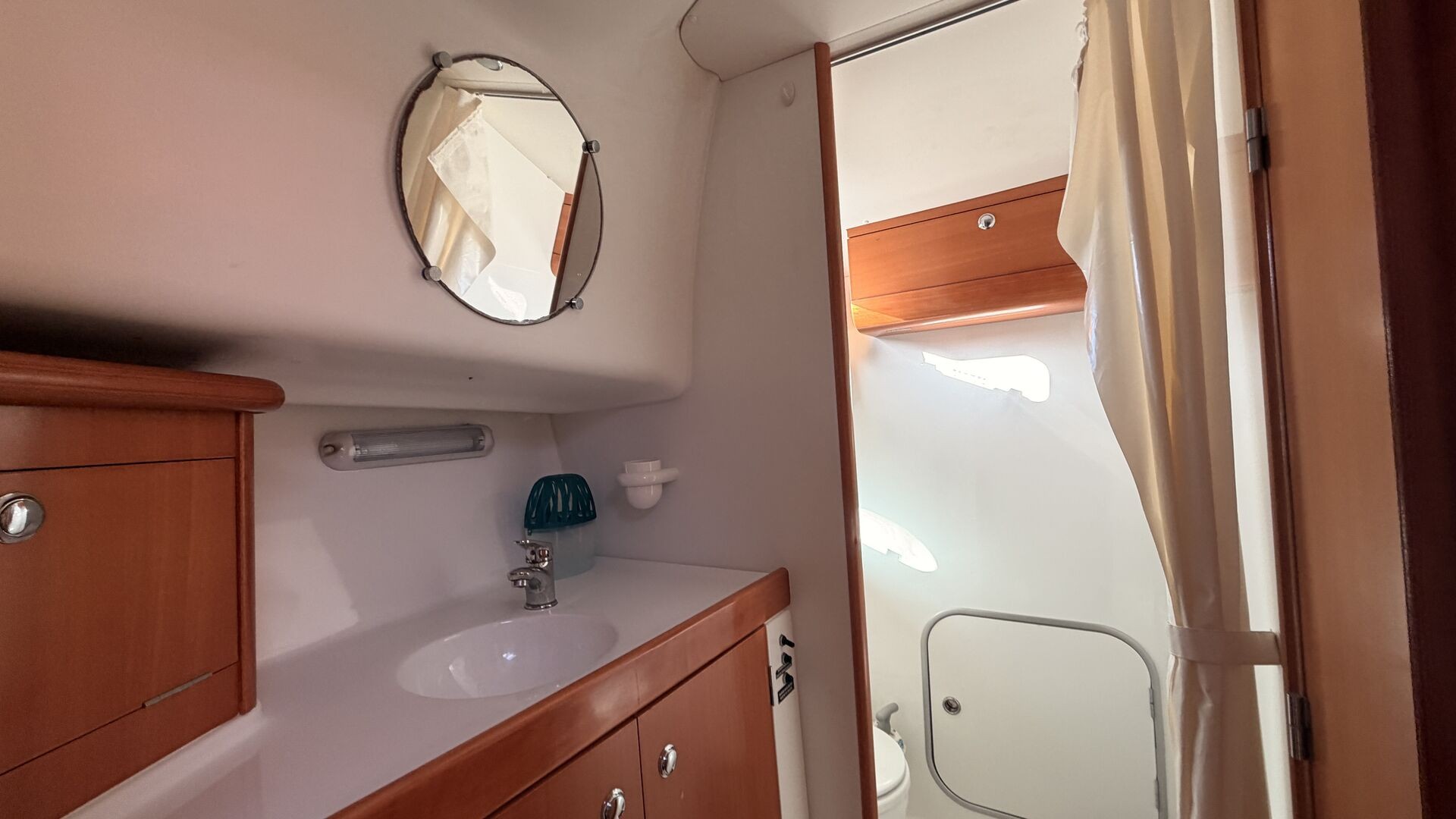 BENETEAU - ANTARES 10.80 à vendre