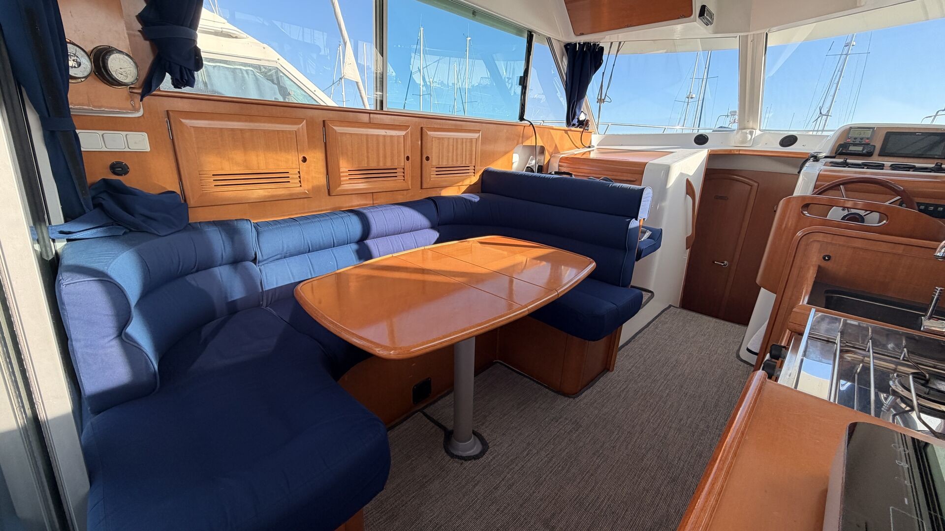 BENETEAU - ANTARES 10.80 à vendre