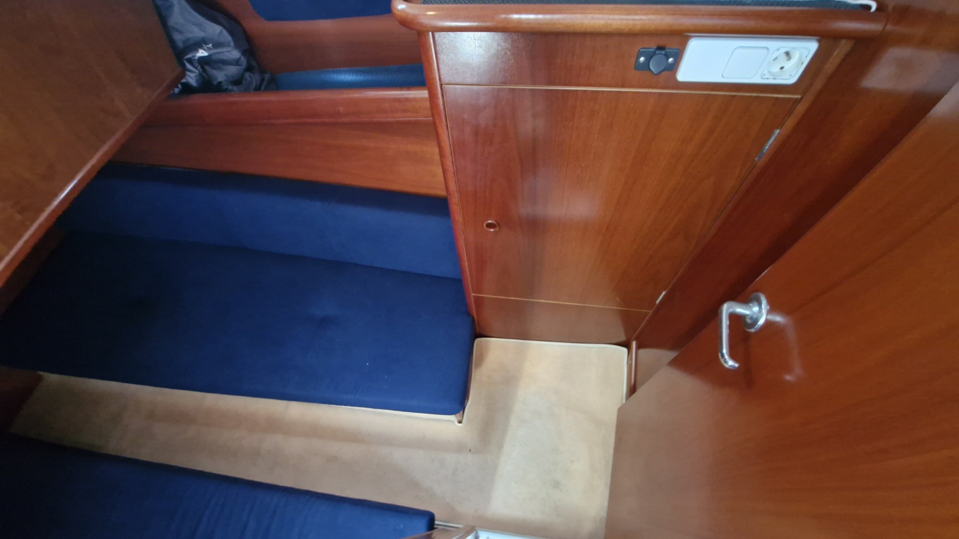 BENETEAU - ANTARES 10.80 à vendre