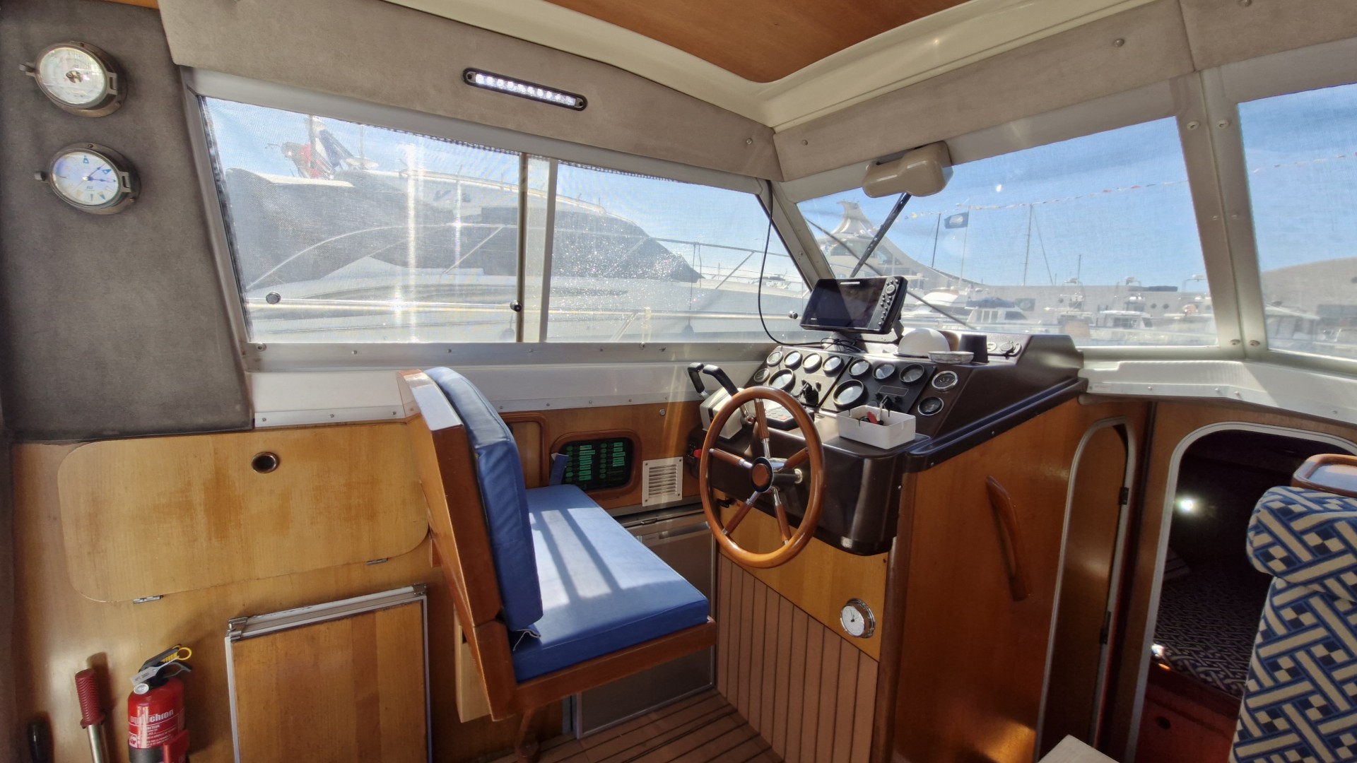 BENETEAU - ANTARES 8.60 à vendre