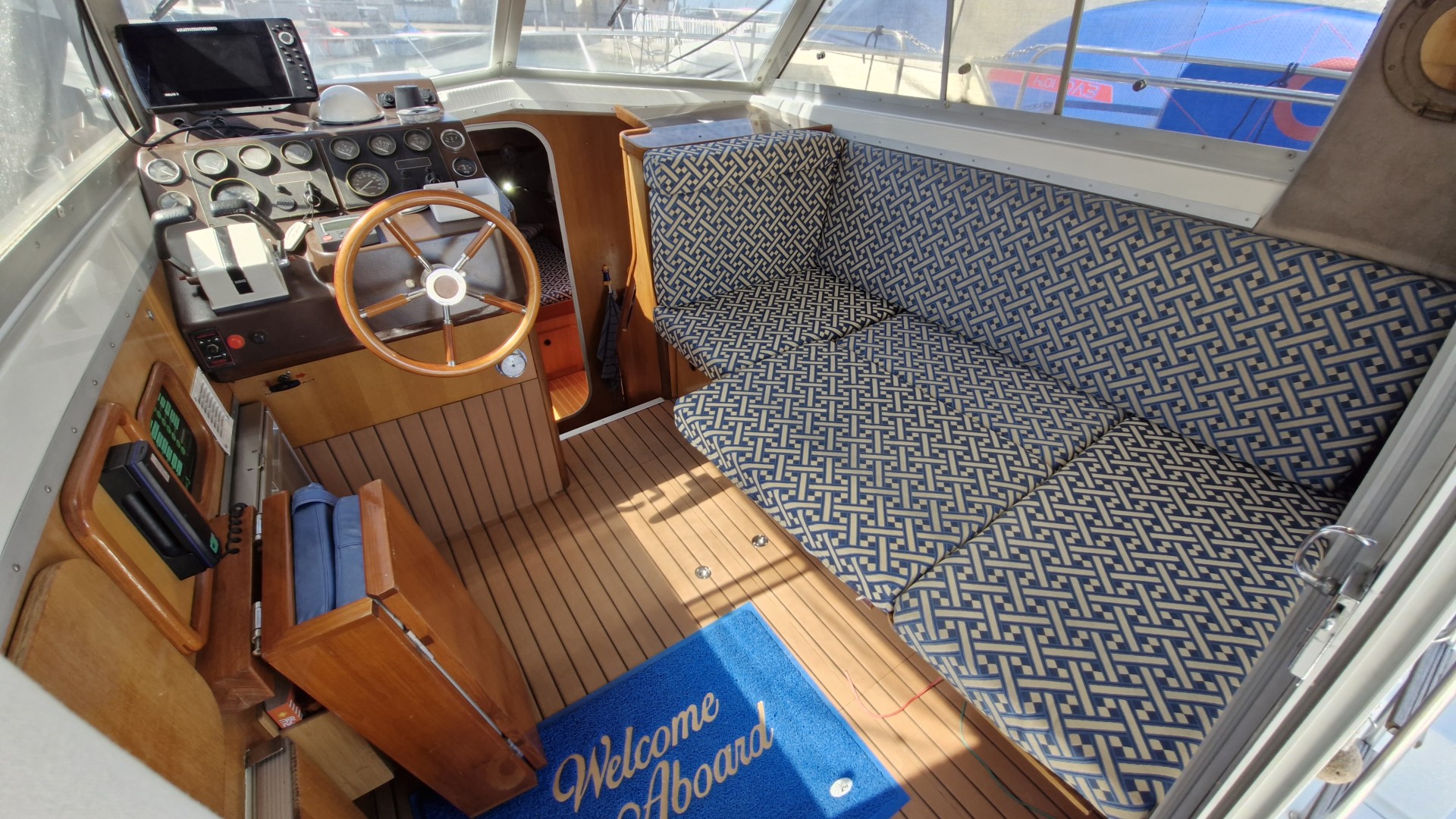 BENETEAU - ANTARES 8.60 à vendre