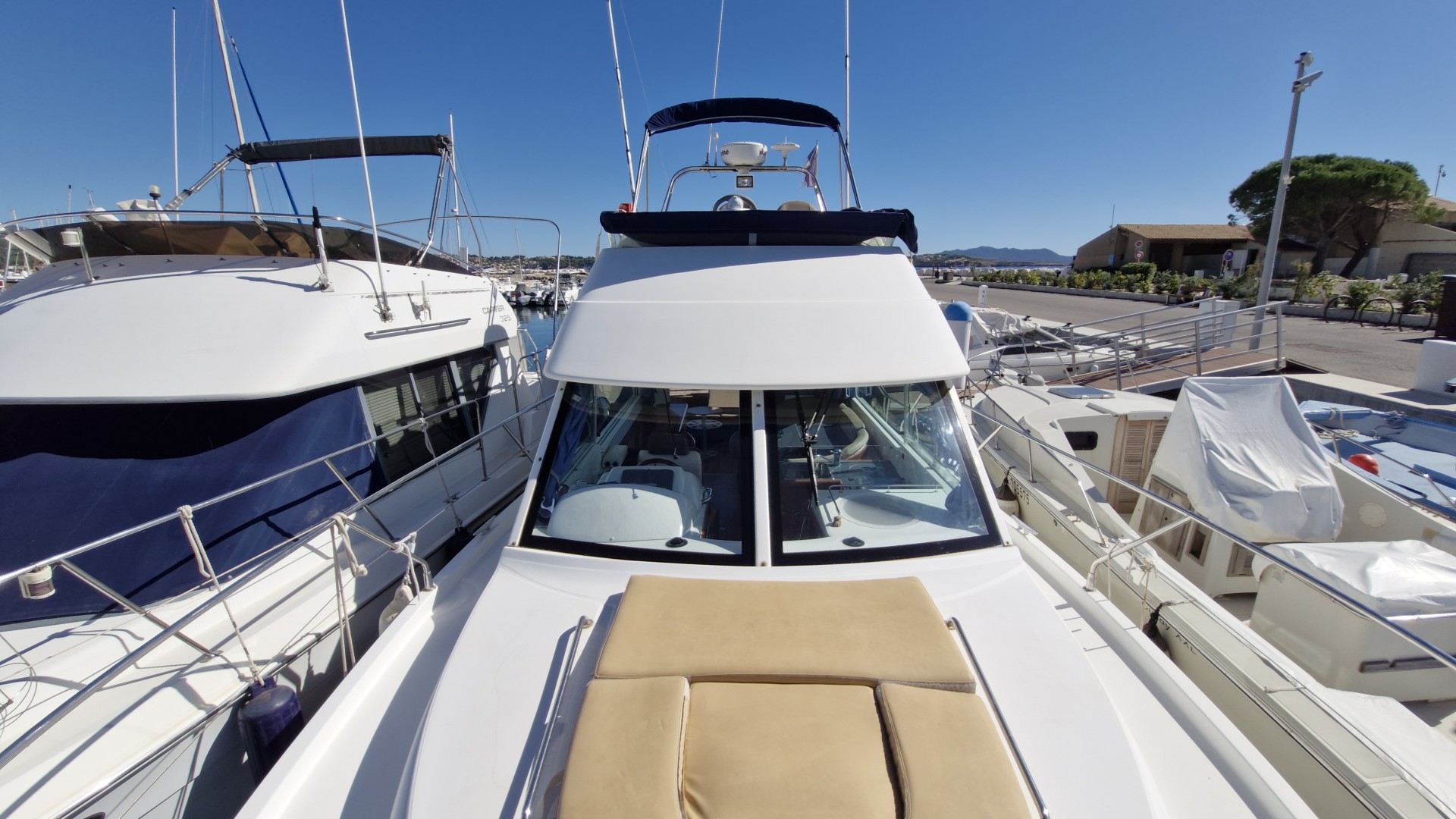 BENETEAU - ANTARES 9.80 à vendre