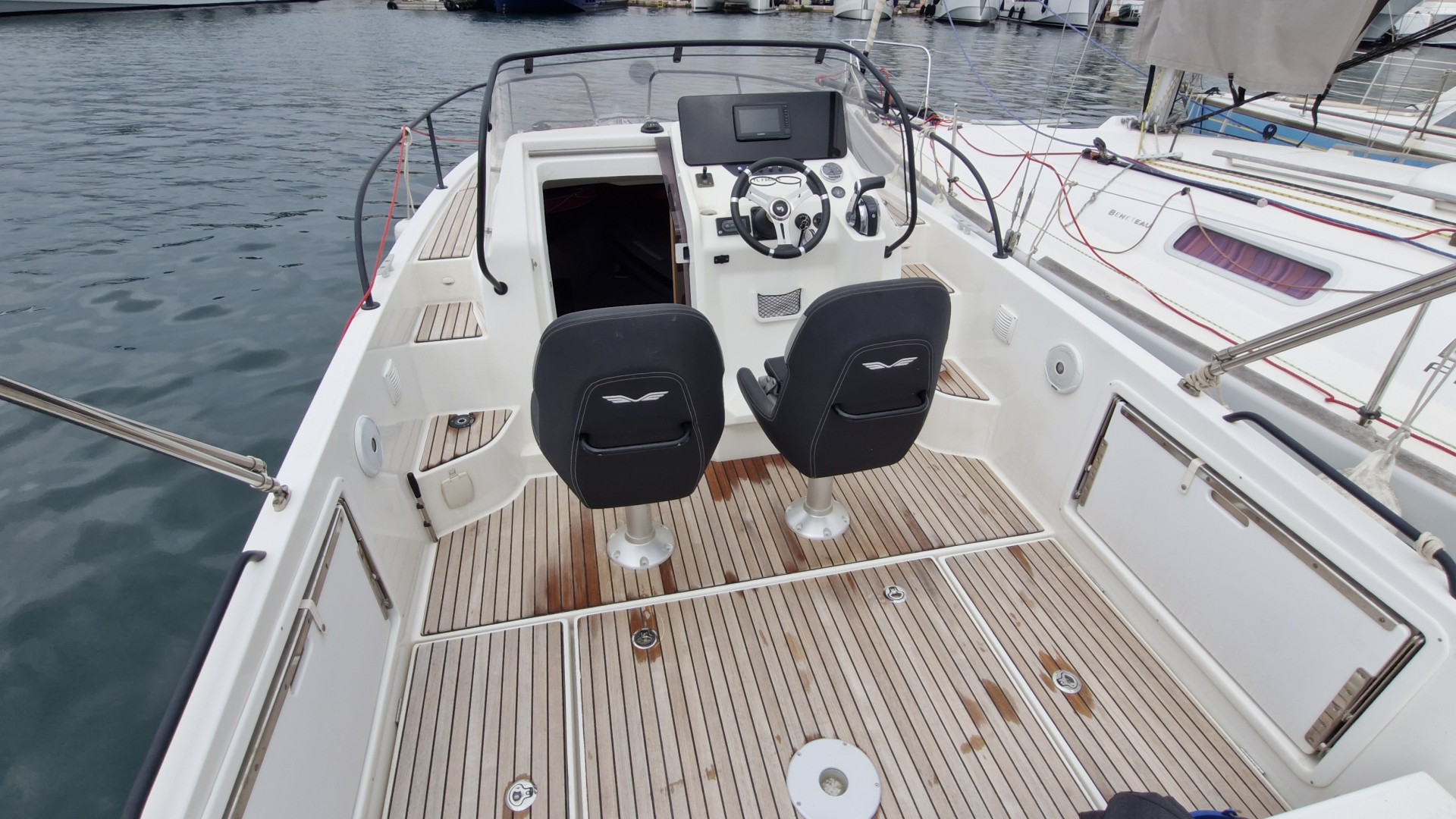 BENETEAU - FLYER 8 SUNDECK à vendre