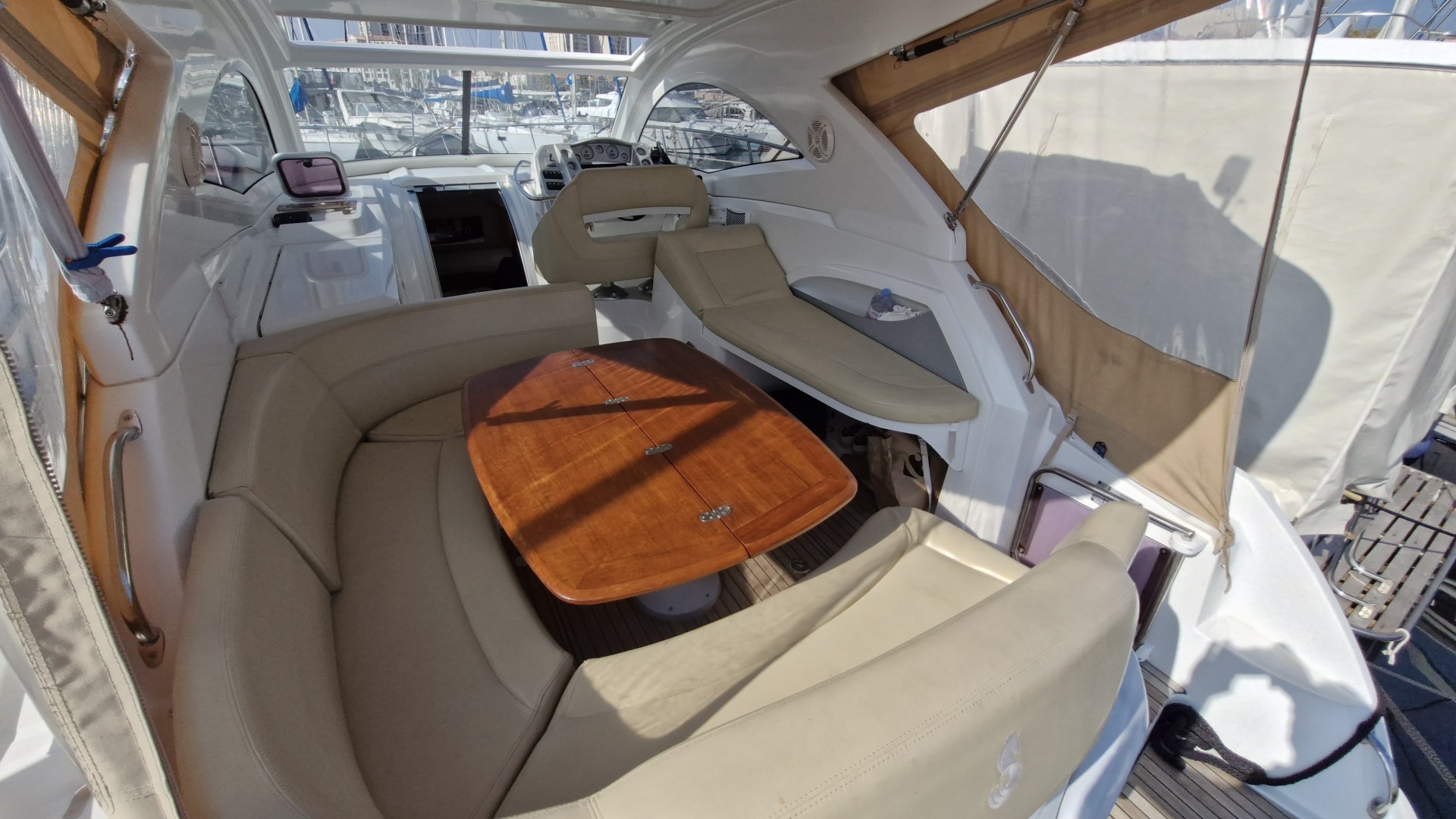 BENETEAU - MONTE CARLO 32 à vendre