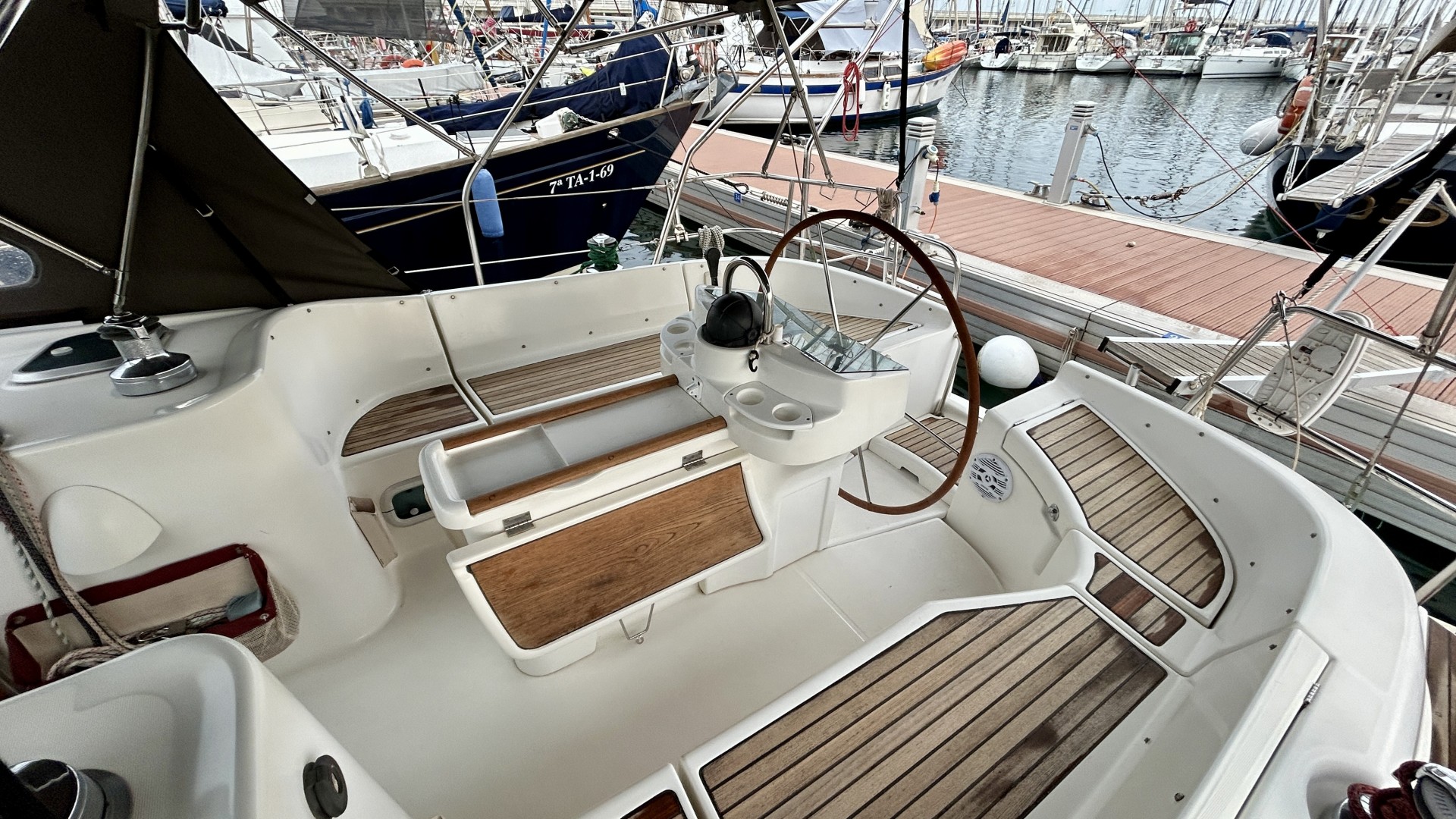 BENETEAU - OCEANIS 411 CLIPPER à vendre