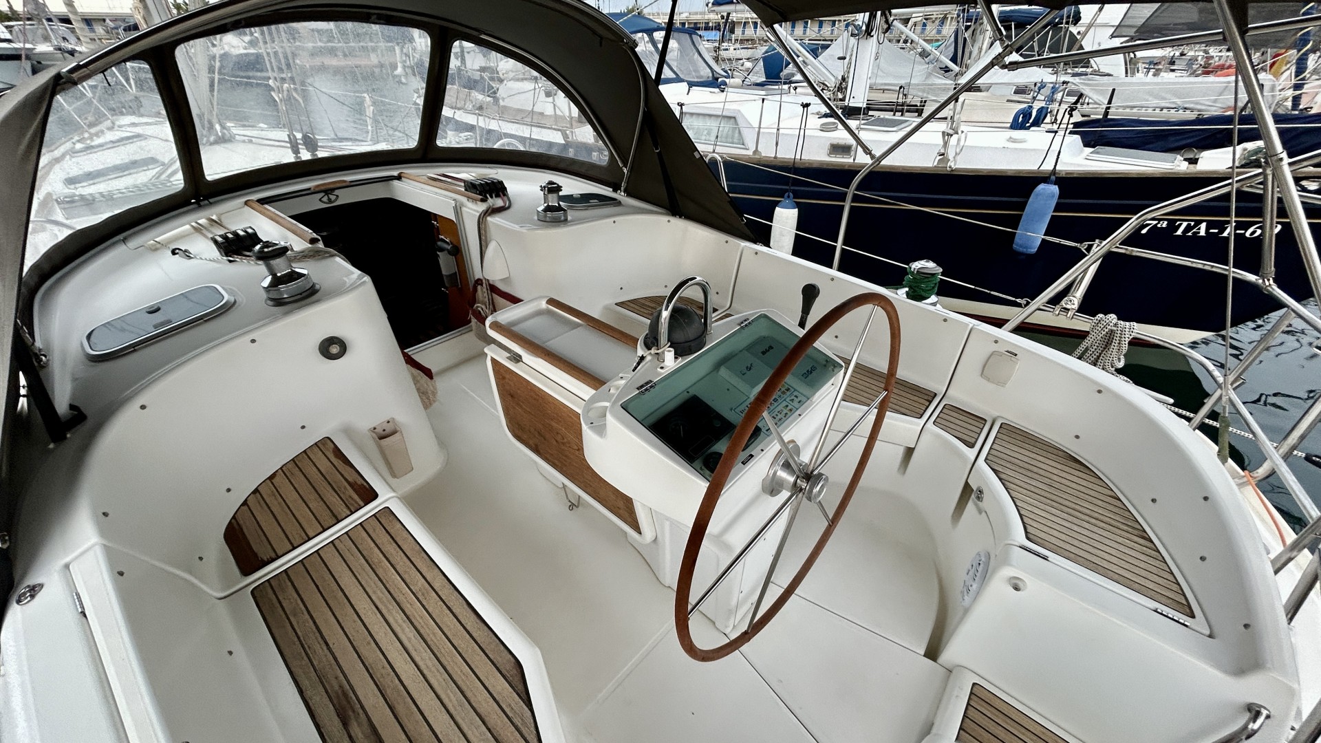 BENETEAU - OCEANIS 411 CLIPPER à vendre