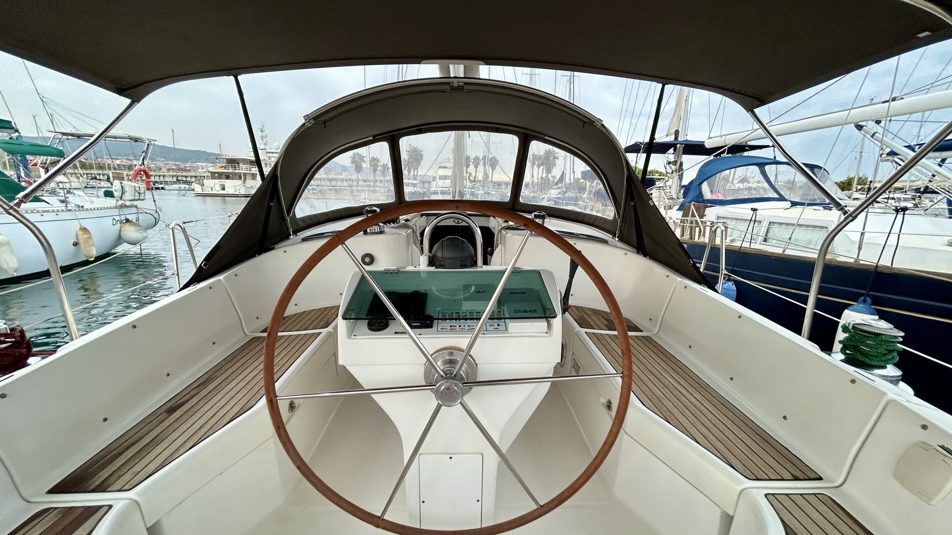 BENETEAU - OCEANIS 411 CLIPPER à vendre