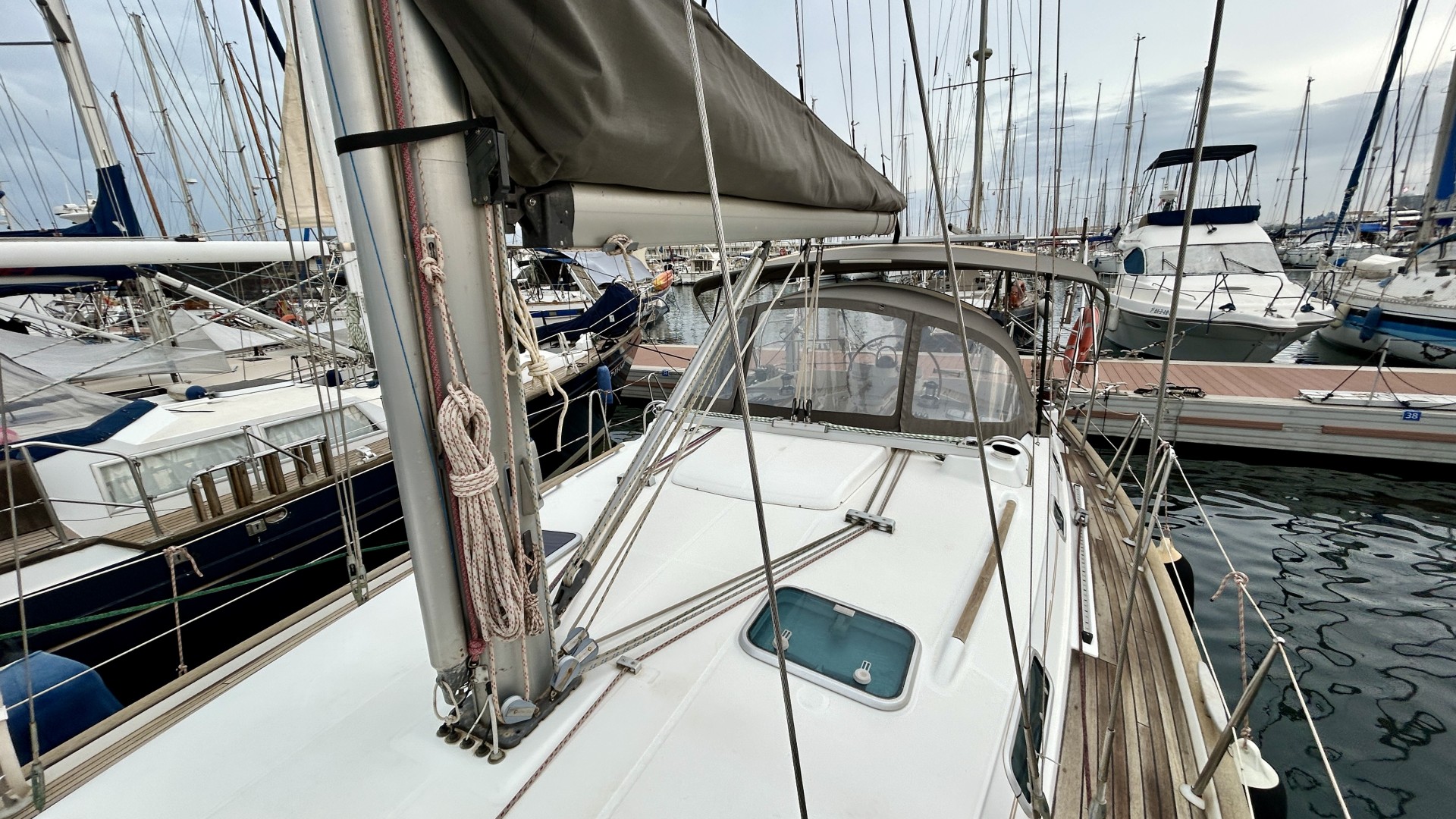 BENETEAU - OCEANIS 411 CLIPPER à vendre