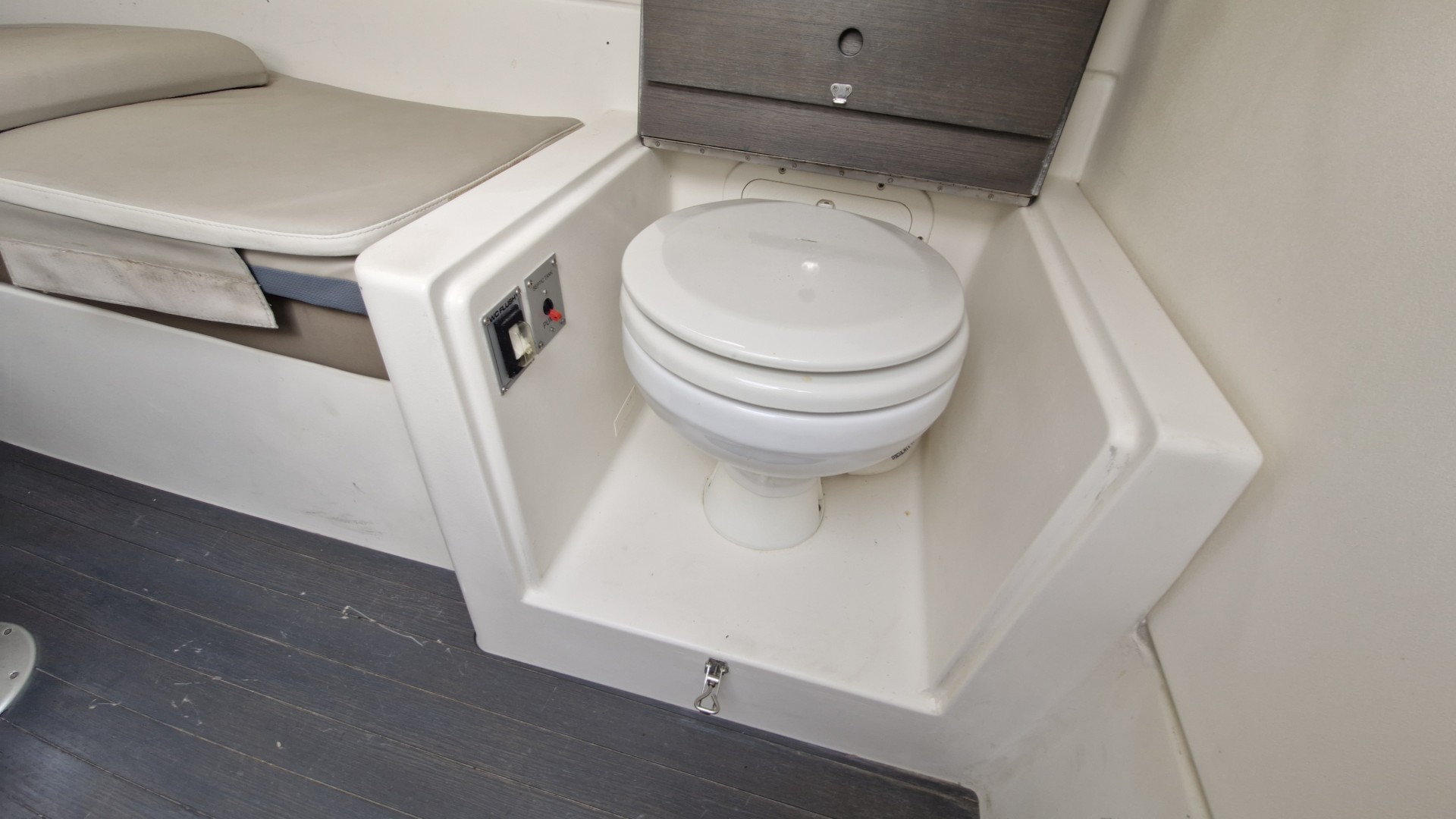 CAPELLI - TEMPEST 900 WA à vendre