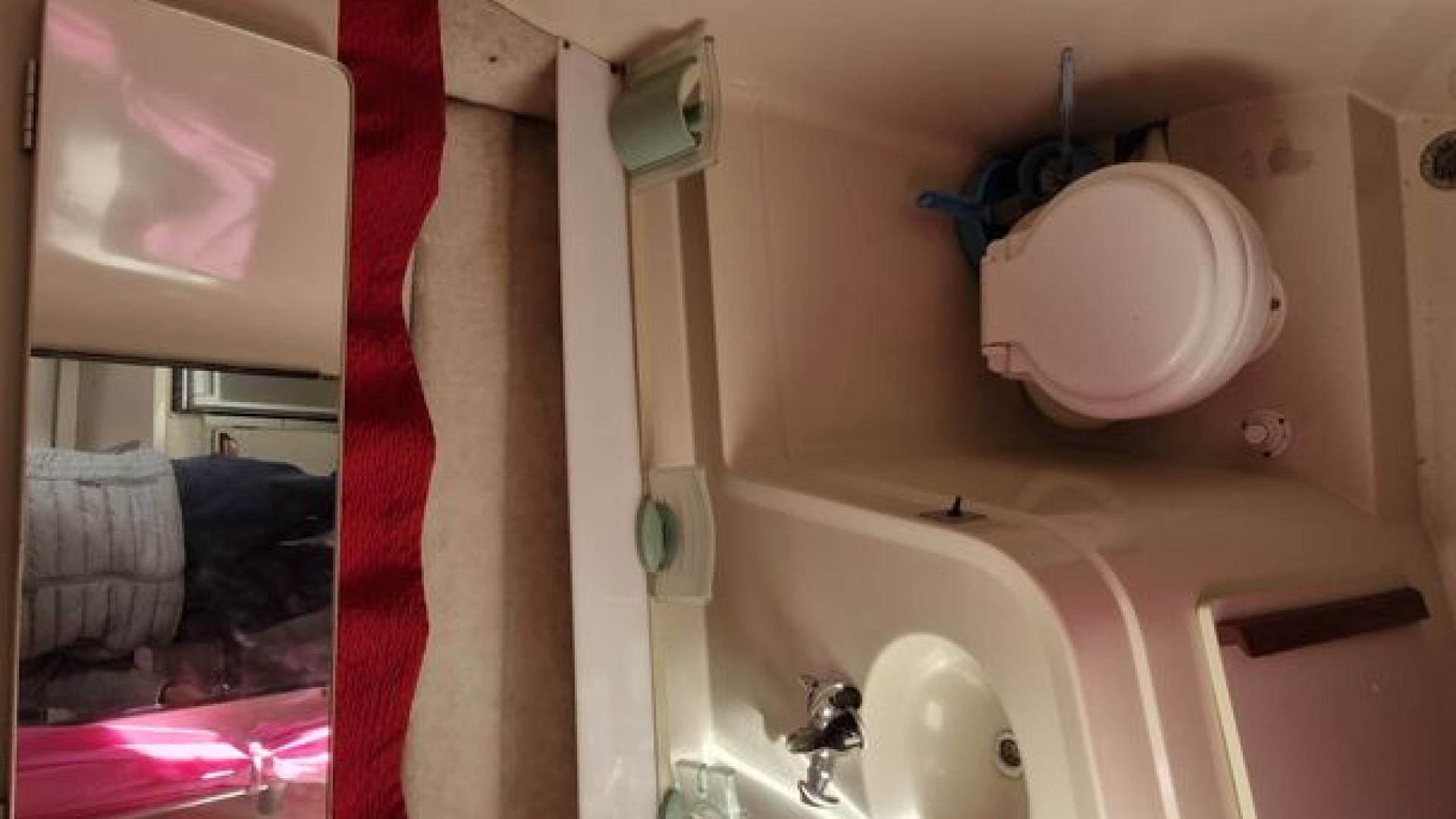 CARVER - 2557 MONTEGO à vendre