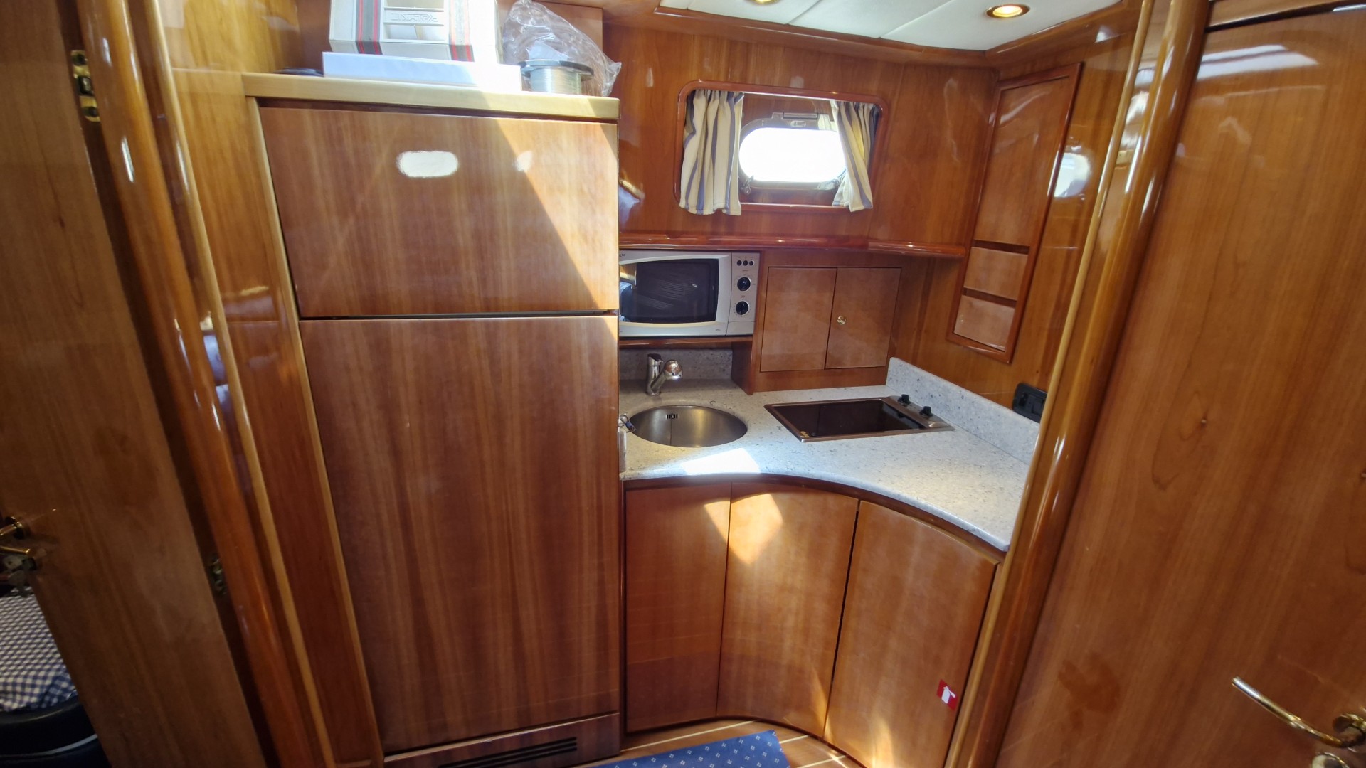 CAYMAN - 43 OPEN WA à vendre