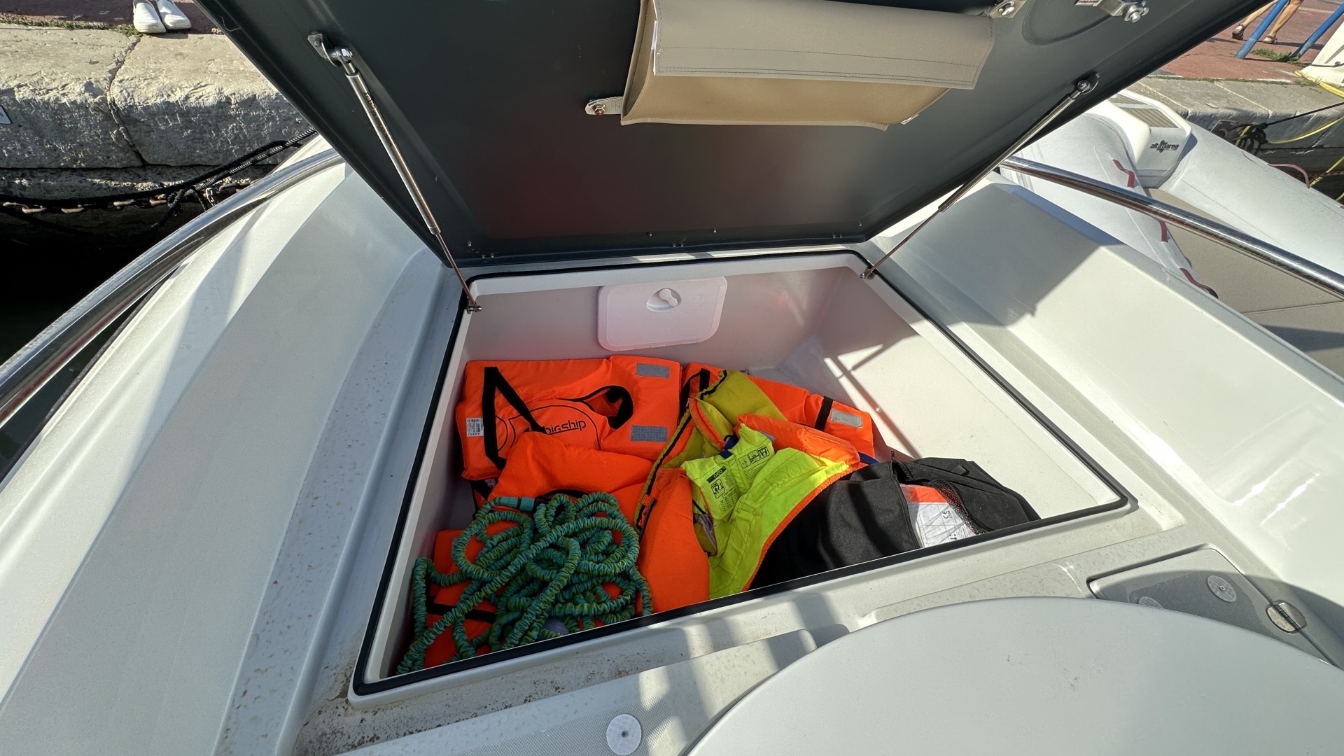 CLEAR MARINE - LIBRA 750 OPEN à vendre