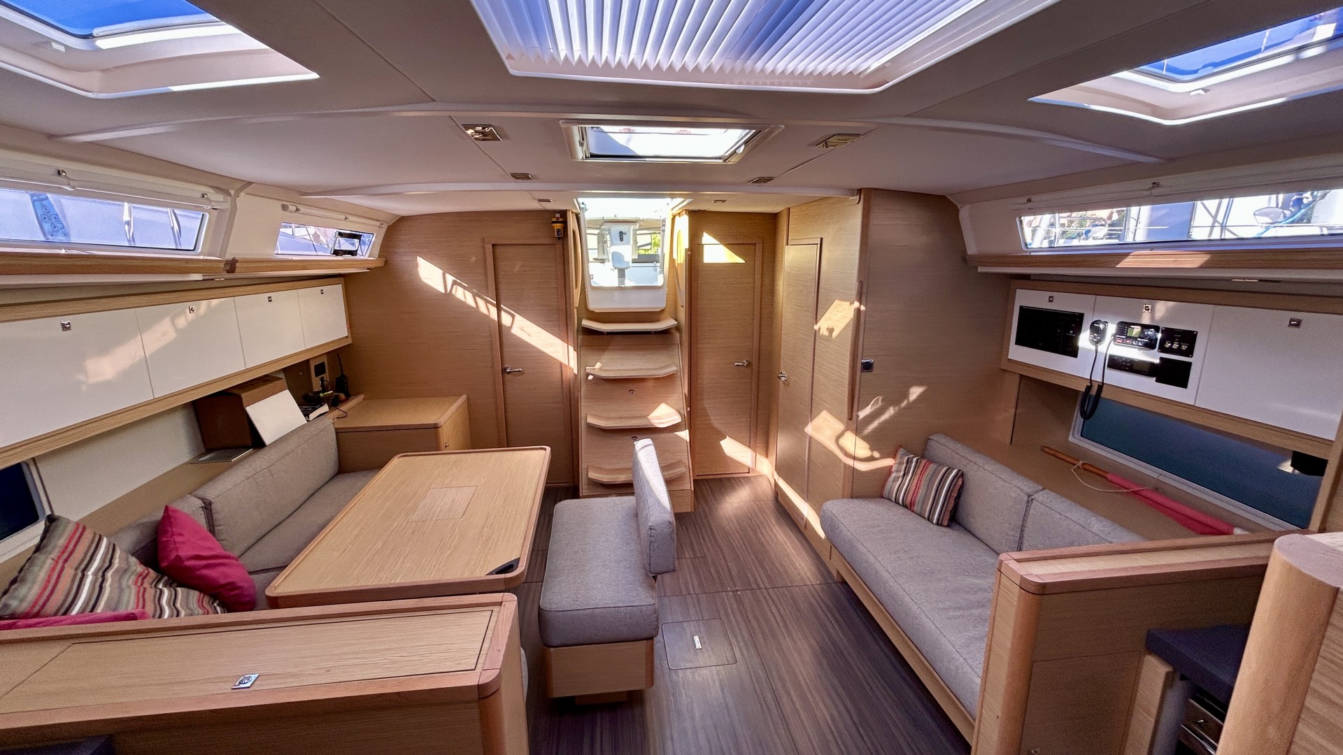 DUFOUR - 470 à vendre