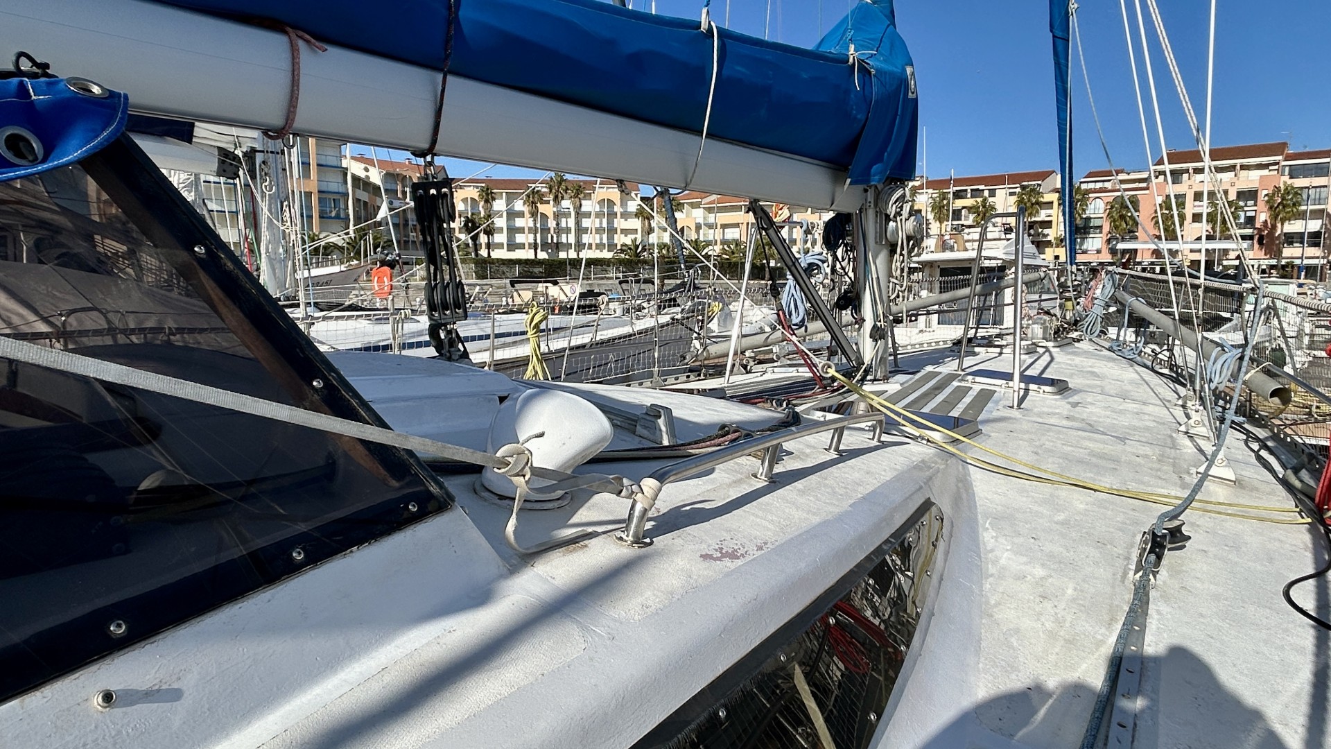 DYNAMIQUE - EXPRESS 44 à vendre