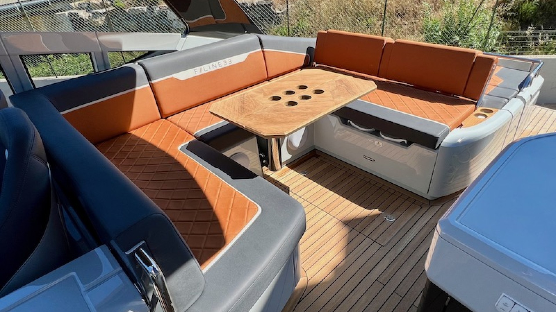 FAIRLINE - F-LINE 33 à vendre