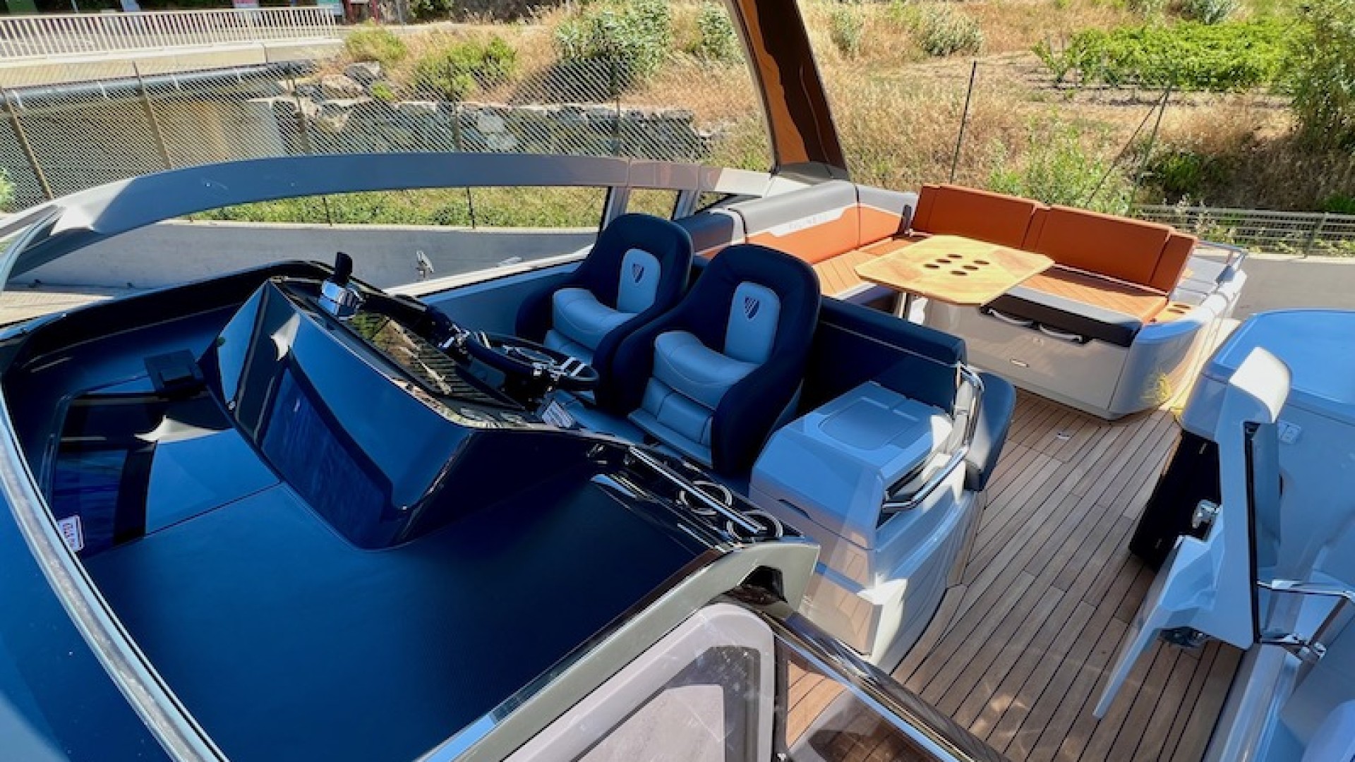 FAIRLINE - F-LINE 33 à vendre