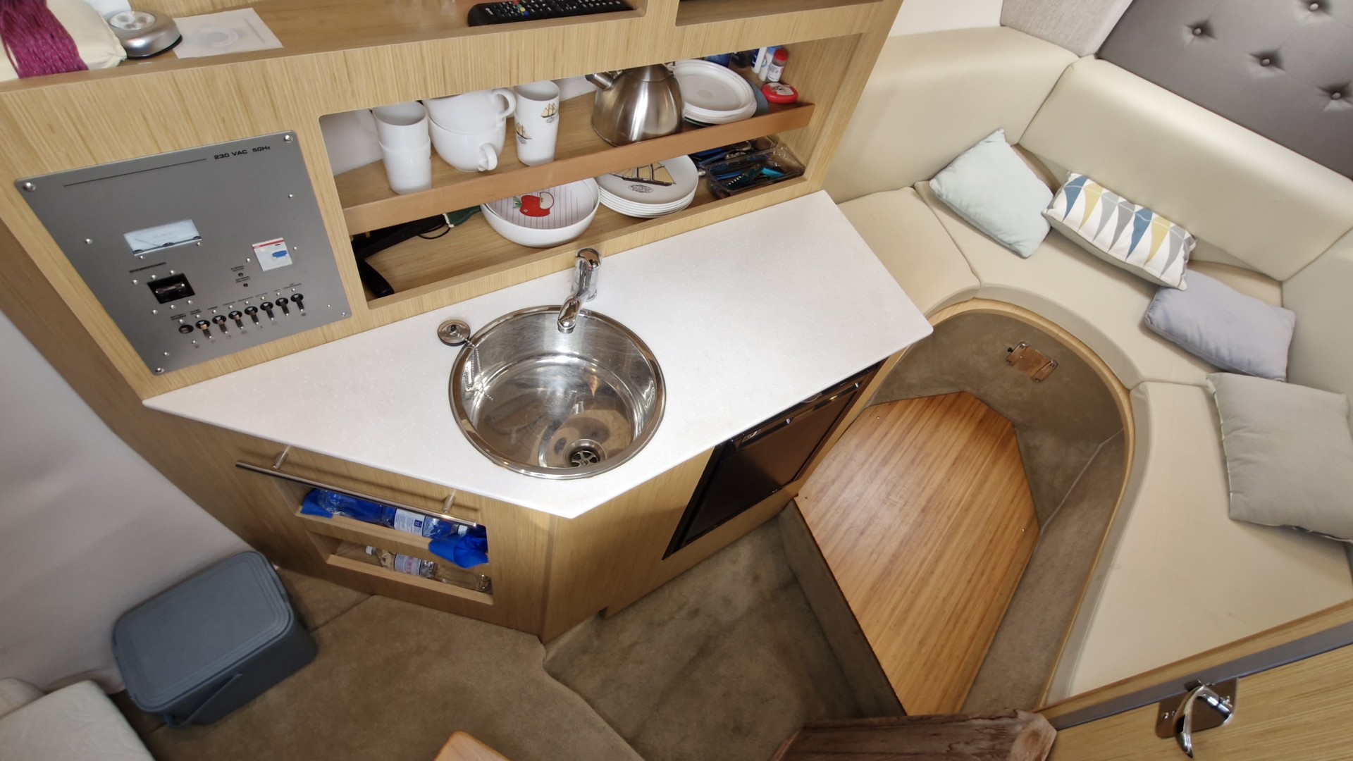 FOUR WINNS - VISTA 255 à vendre