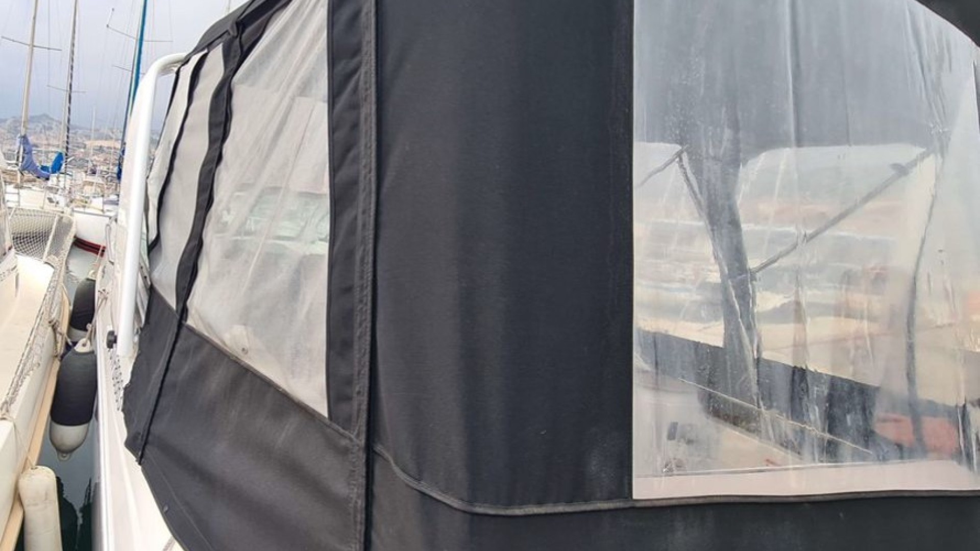 FOUR WINNS - VISTA 255 à vendre