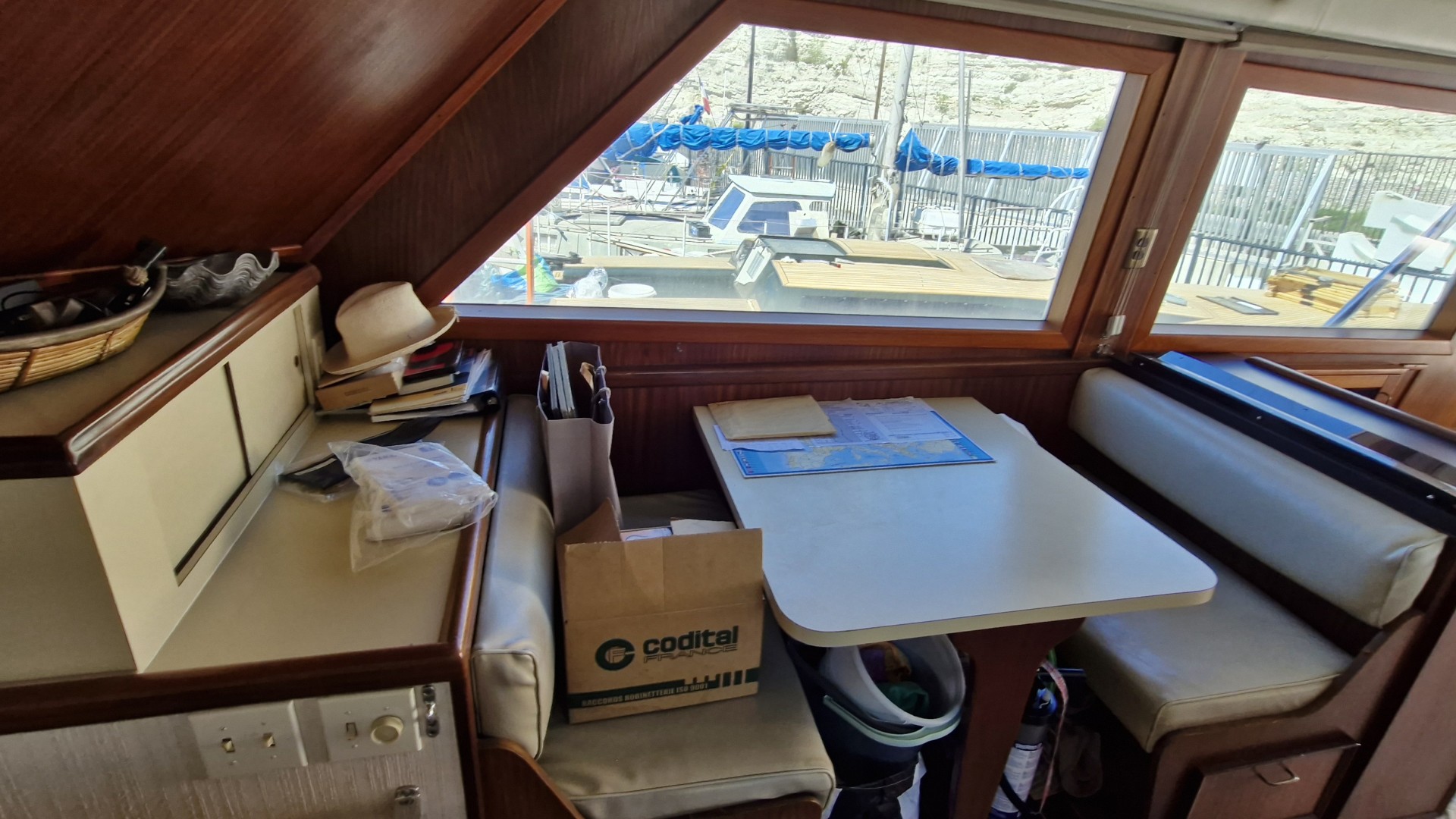 HATTERAS - 60 FISHING à vendre