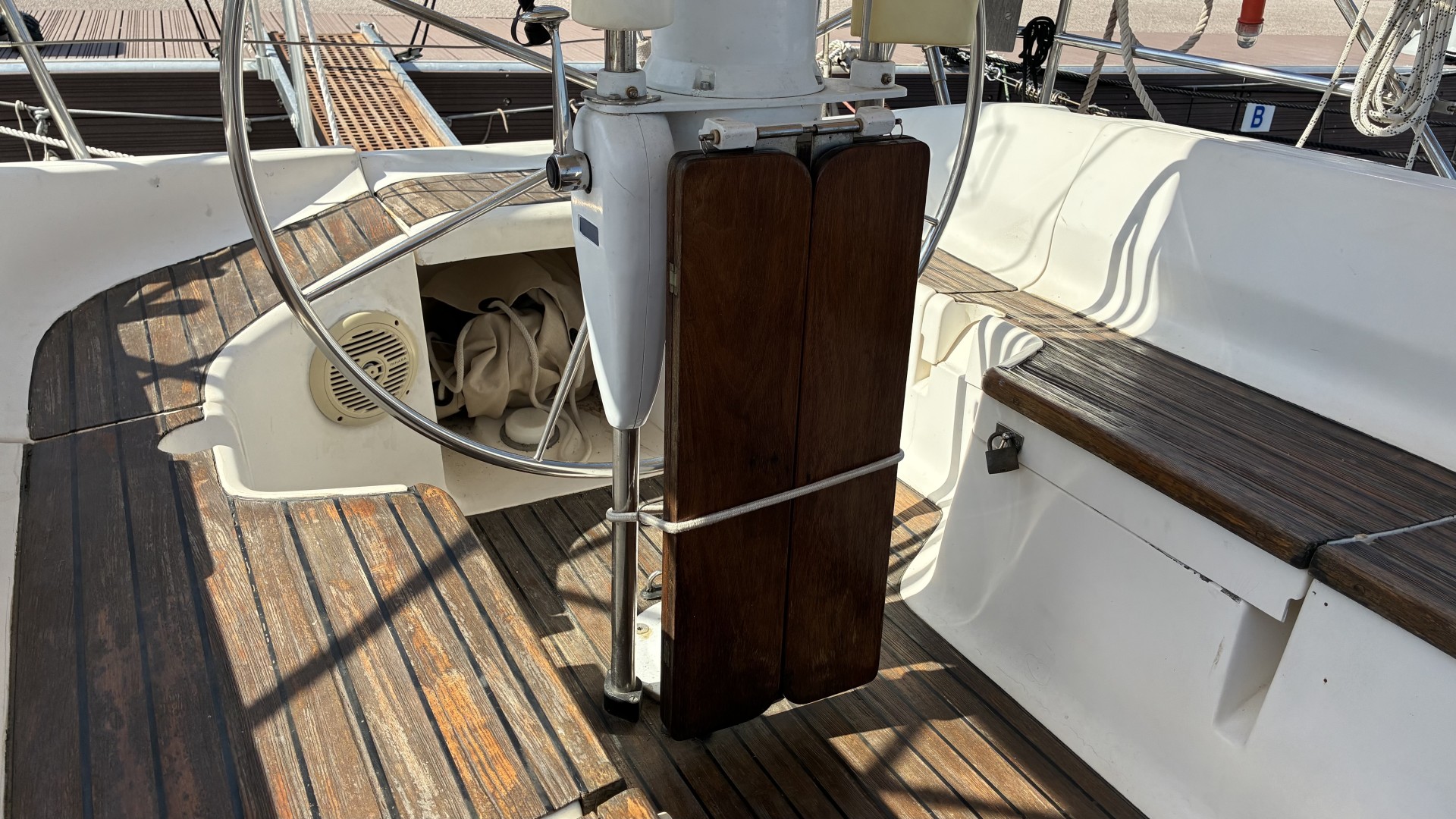 DUFOUR - 41 Classic à vendre