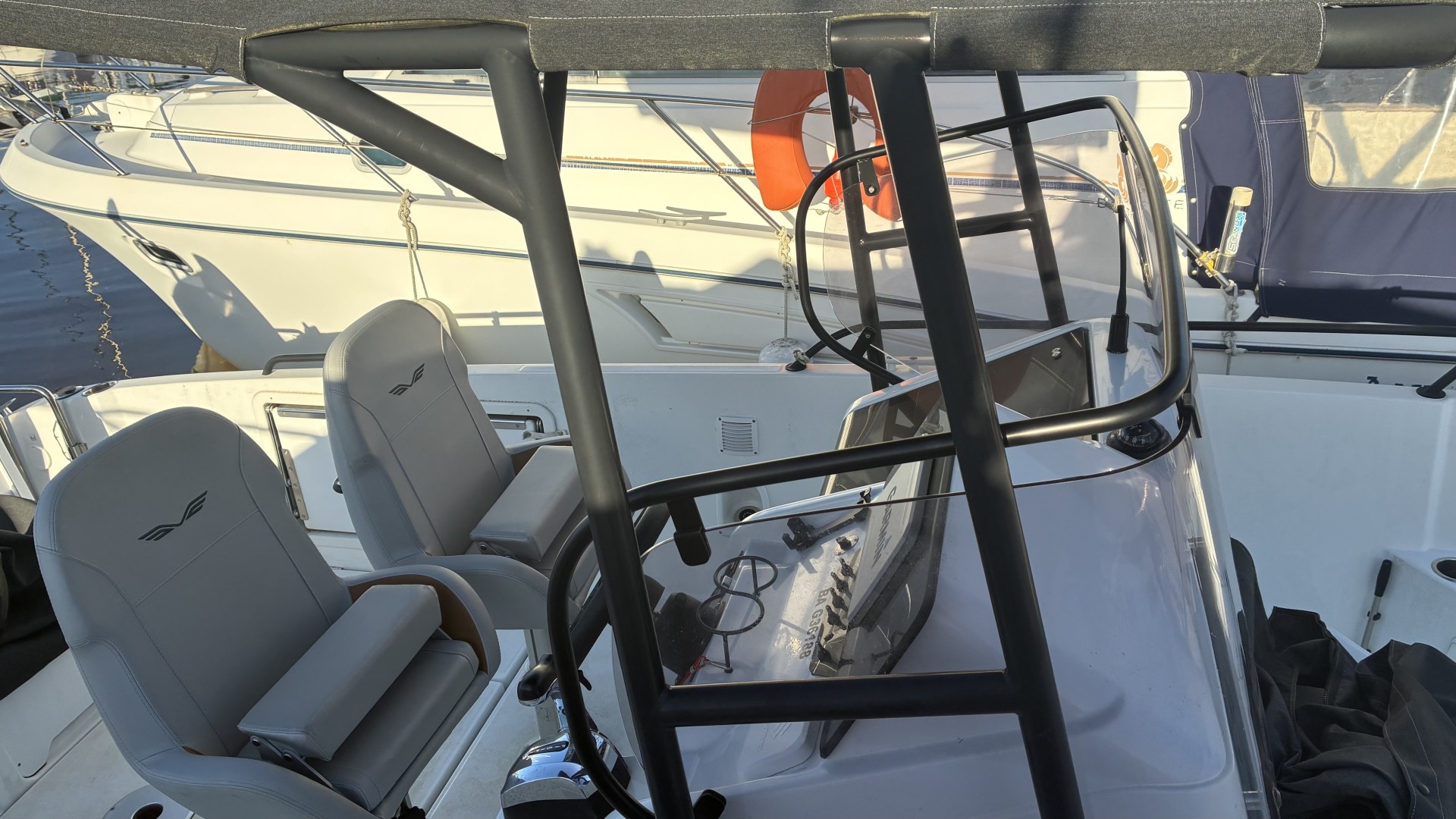 BENETEAU - FLYER 8 SPACEDECK à vendre