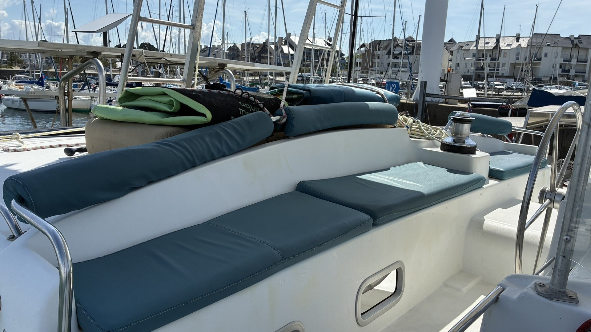 LAGOON - 440 à vendre