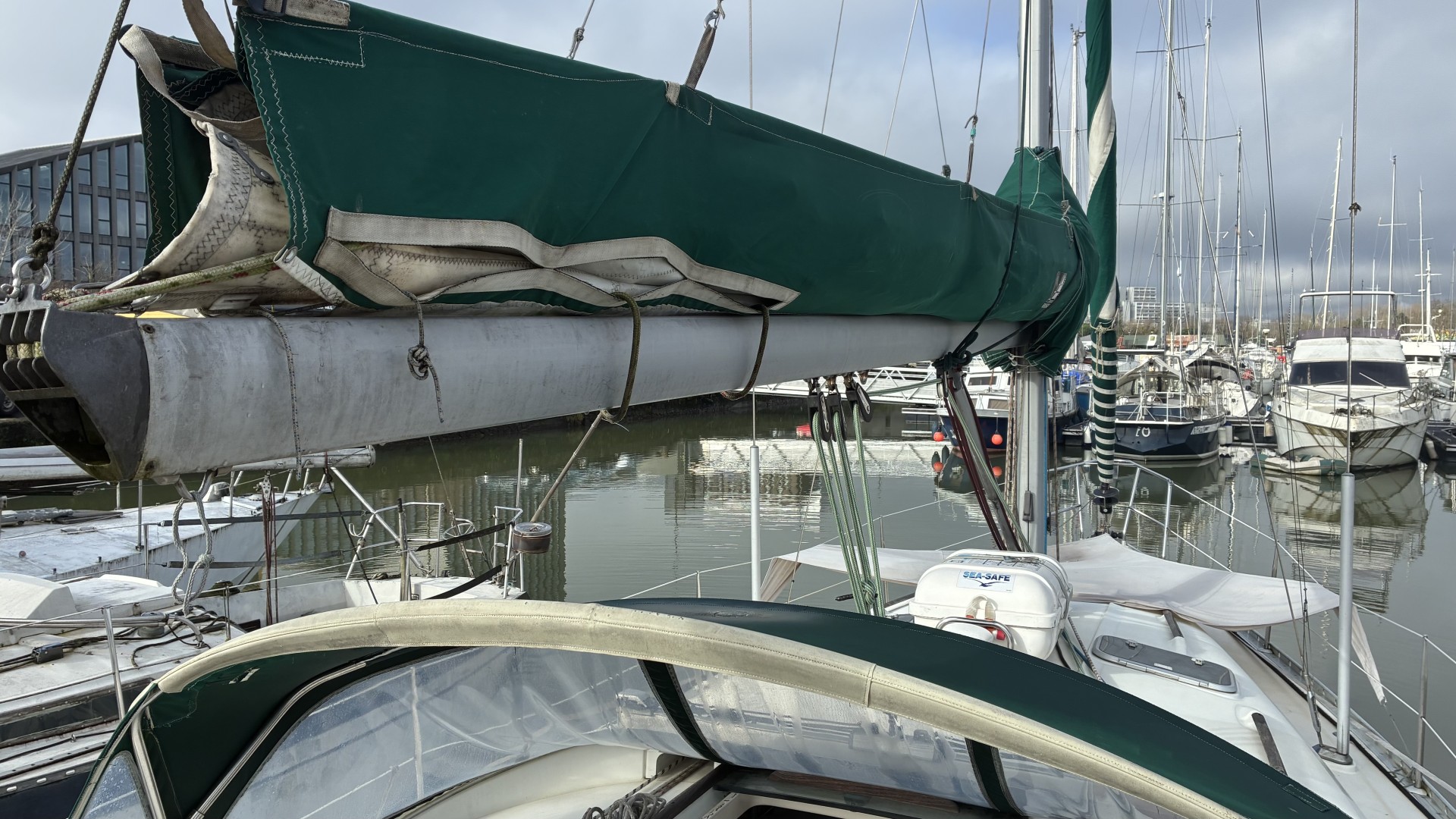 BENETEAU - OCEANIS 381 à vendre