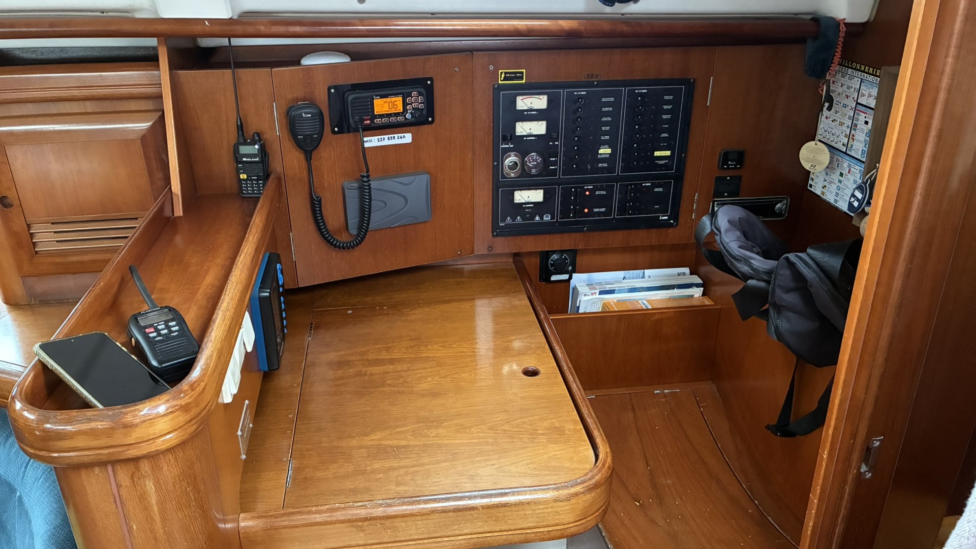 BENETEAU - OCEANIS 411 CLIPPER à vendre