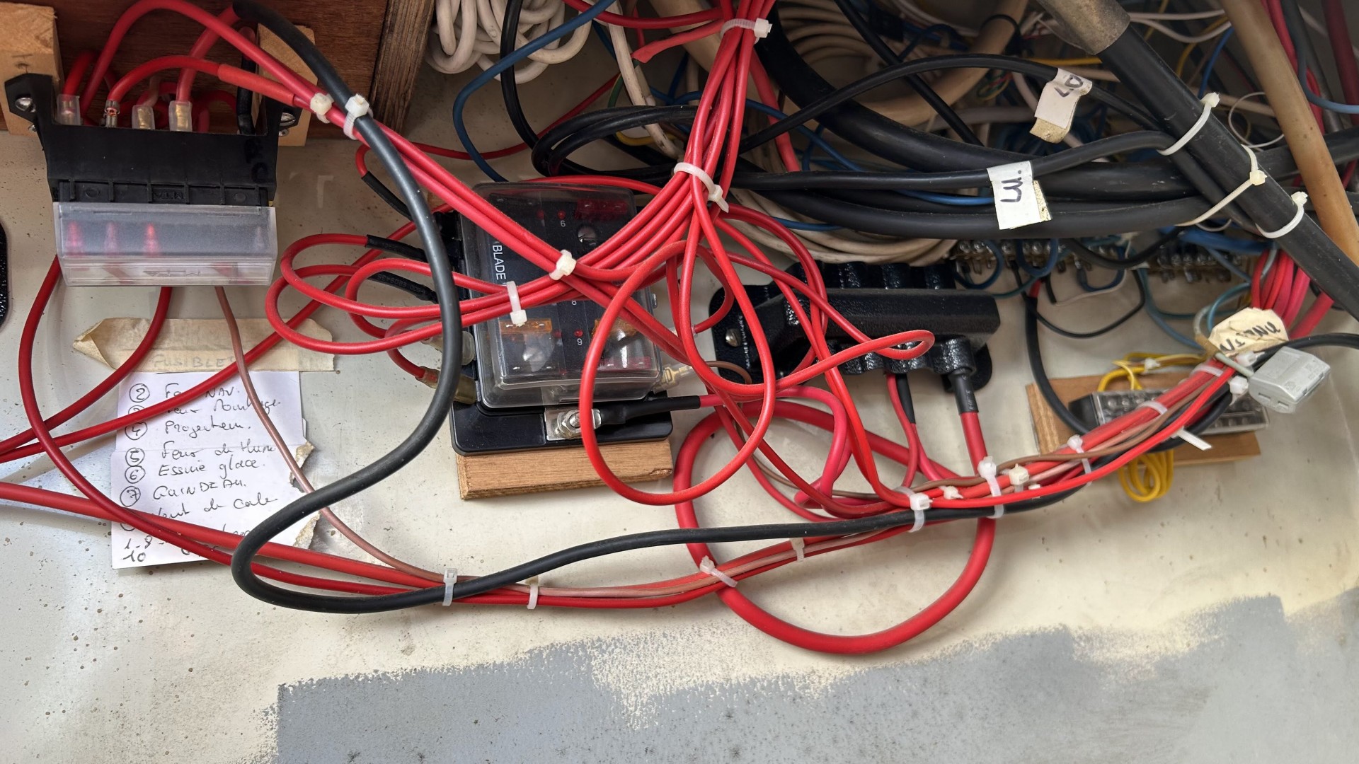 ALBIN NEDERLAND BY - MS82 à vendre